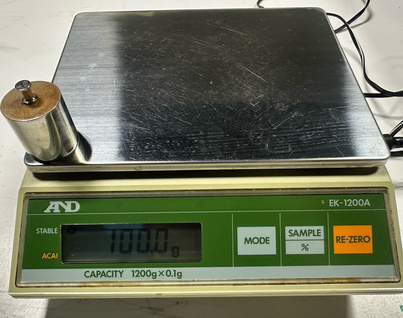A&D AND EK-1200A Digital Precision Scale Balance 1200g x 0.1g Tested Working