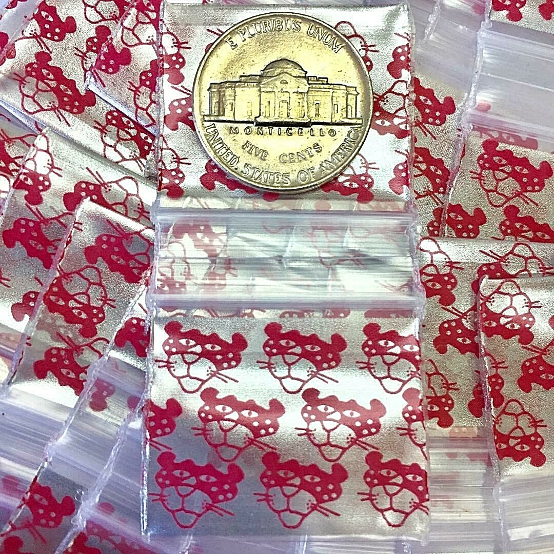 BaggiesSince1987 – 12510-S DESIGN ZIP BAGS 300PCS BUNNY ON SILVER, READ DETAILS