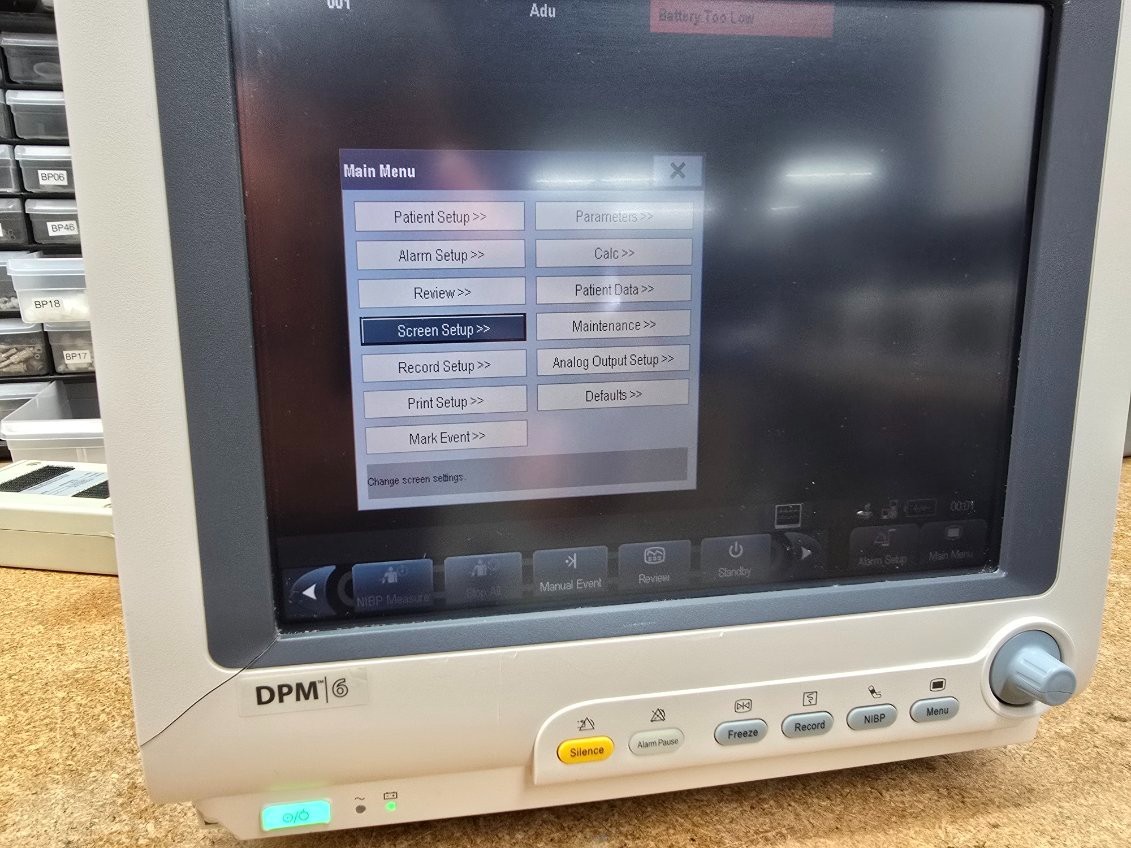 Mindray DPM6 Patient Monitor – SALE – Working Condition – Cracked Cases – As is