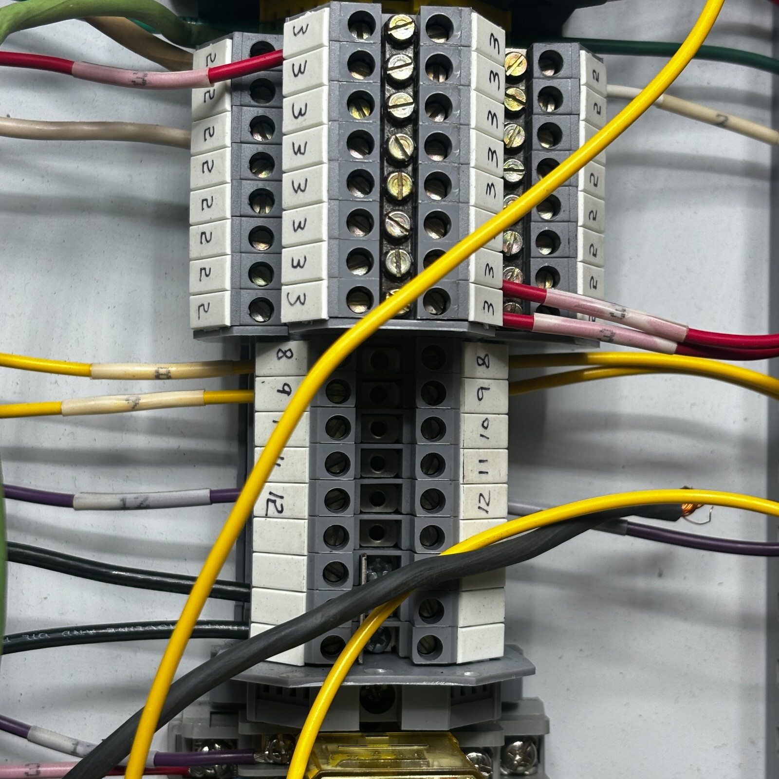HAMMOND MANUFACTORING 1414PHN6 W/GE FANUC IC200NDR001-BA CONTROLLER🎯