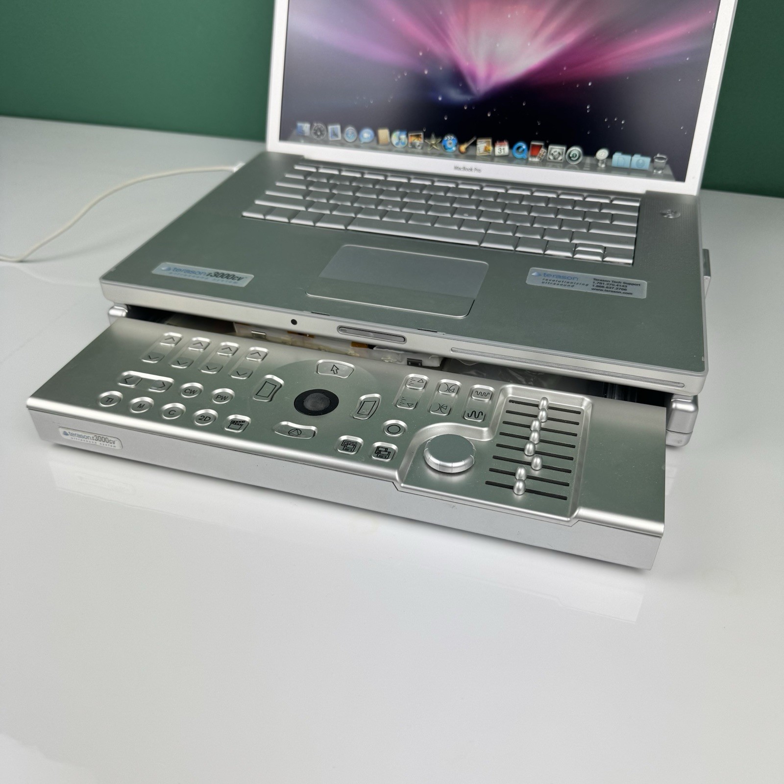 Terason T3000CV Ultrasound Machine / Ultrasound Device / MacBook Pro Base