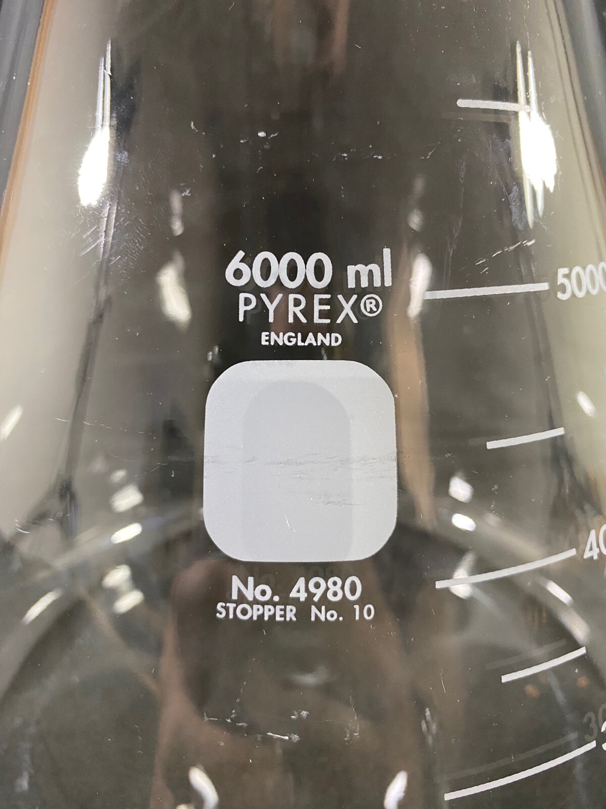 PYREX 6000mL Narrow Mouth Graduated Erlenmeyer Flask With Heavy Duty Rim 4980-6L