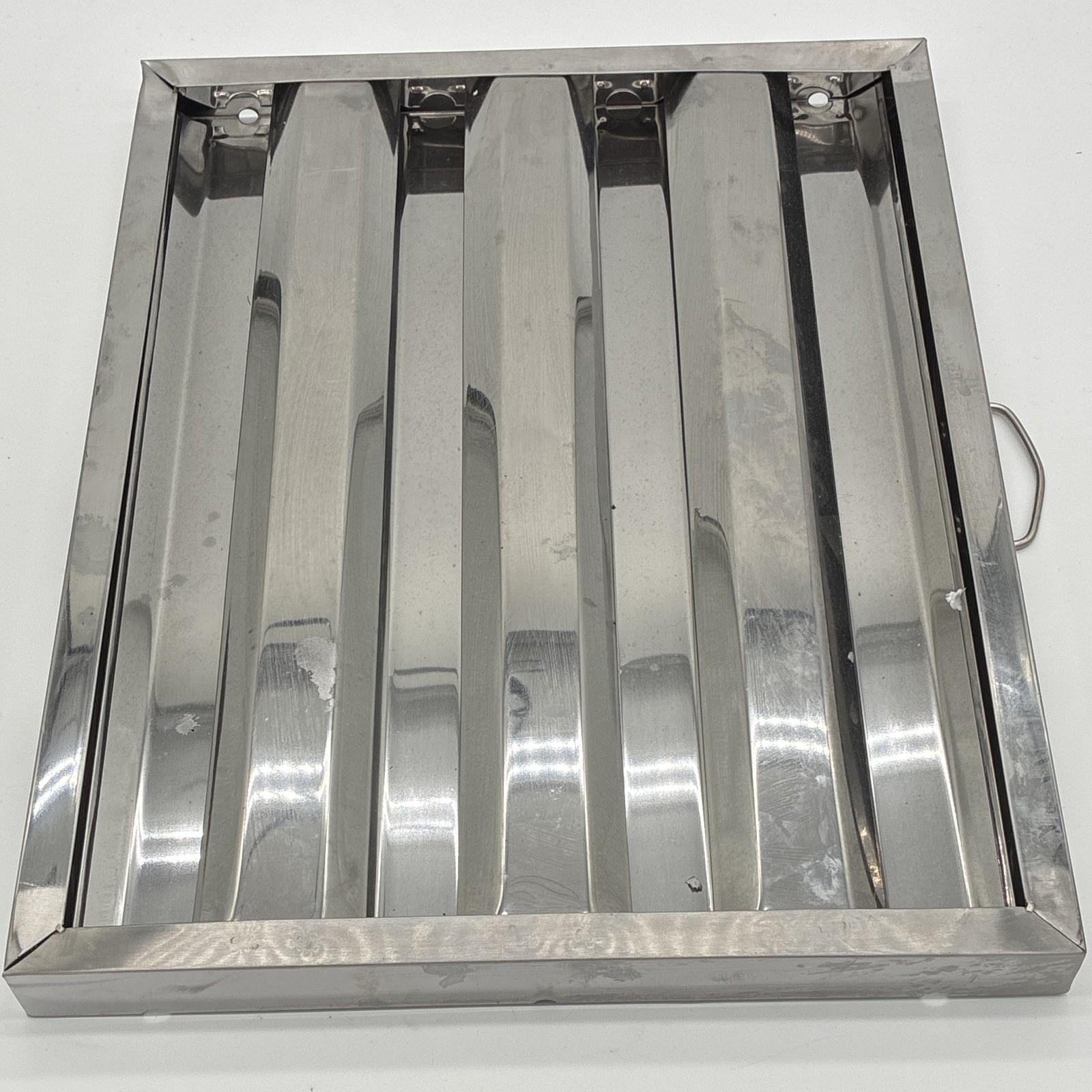 Winco HFS-1620 Stainless Steel Hood Filter Vertical 20x16x1-1/2″