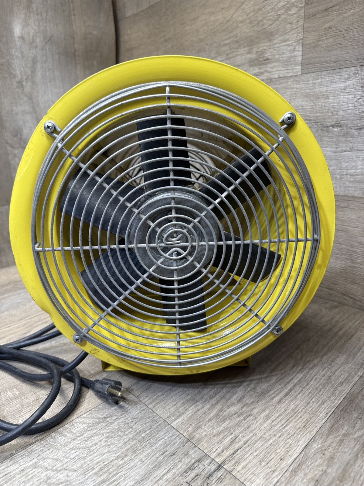 APS RESOURCE – AP6828 – Turbo-ES 120V AIR EXCHANGE TRAILER FAN – 1275 CFM TESTED