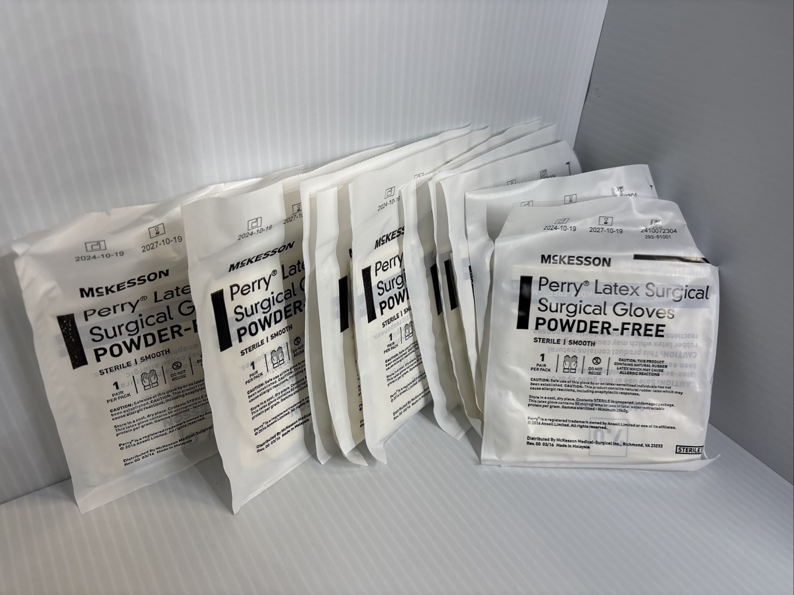 10 Packs/mckesson Size 7 perry latex Surgical gloves powder free 20-1070N