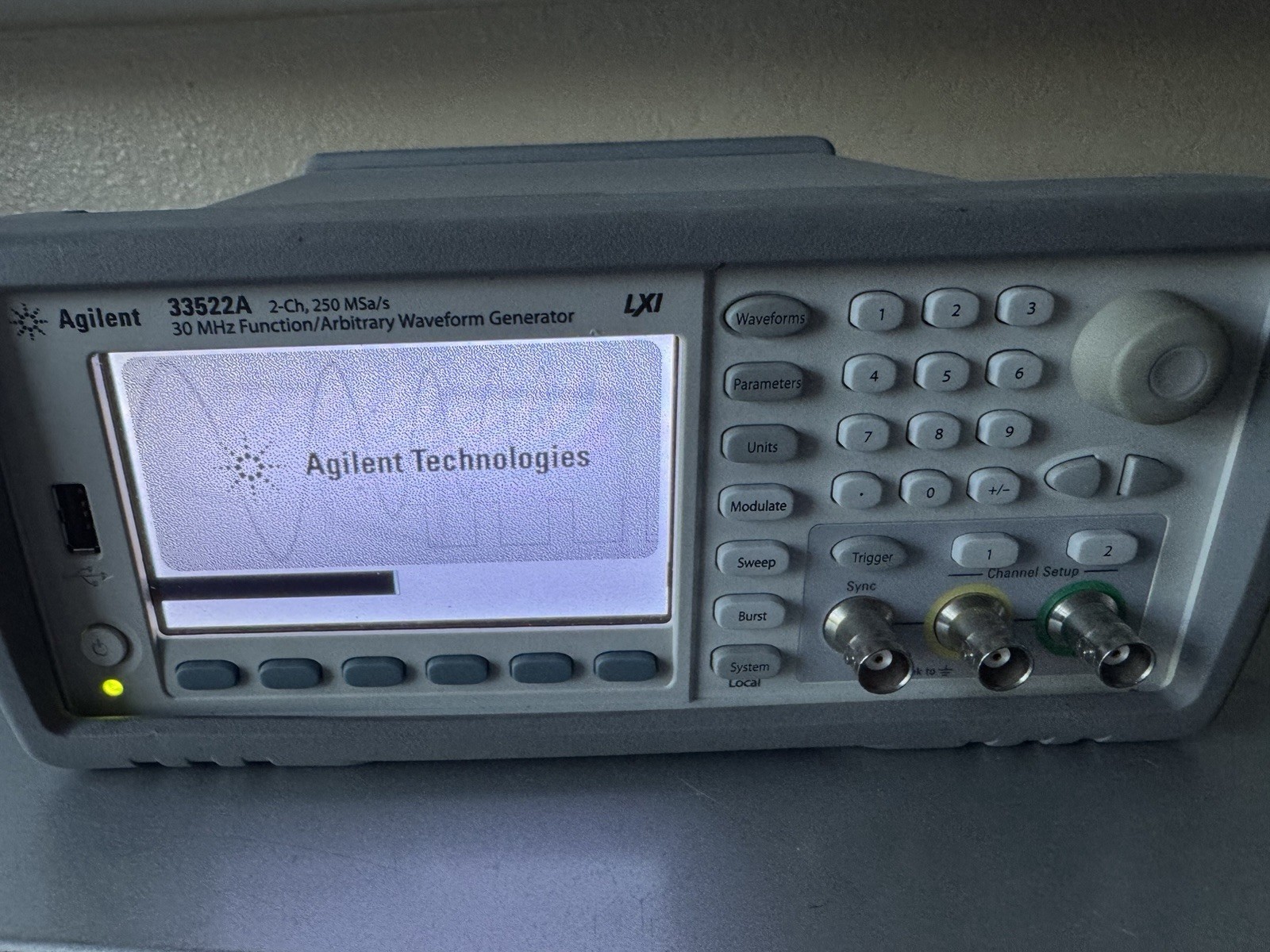 HP/Agilent/Keysight 33522A Waveform Generator CALIBRATED recently