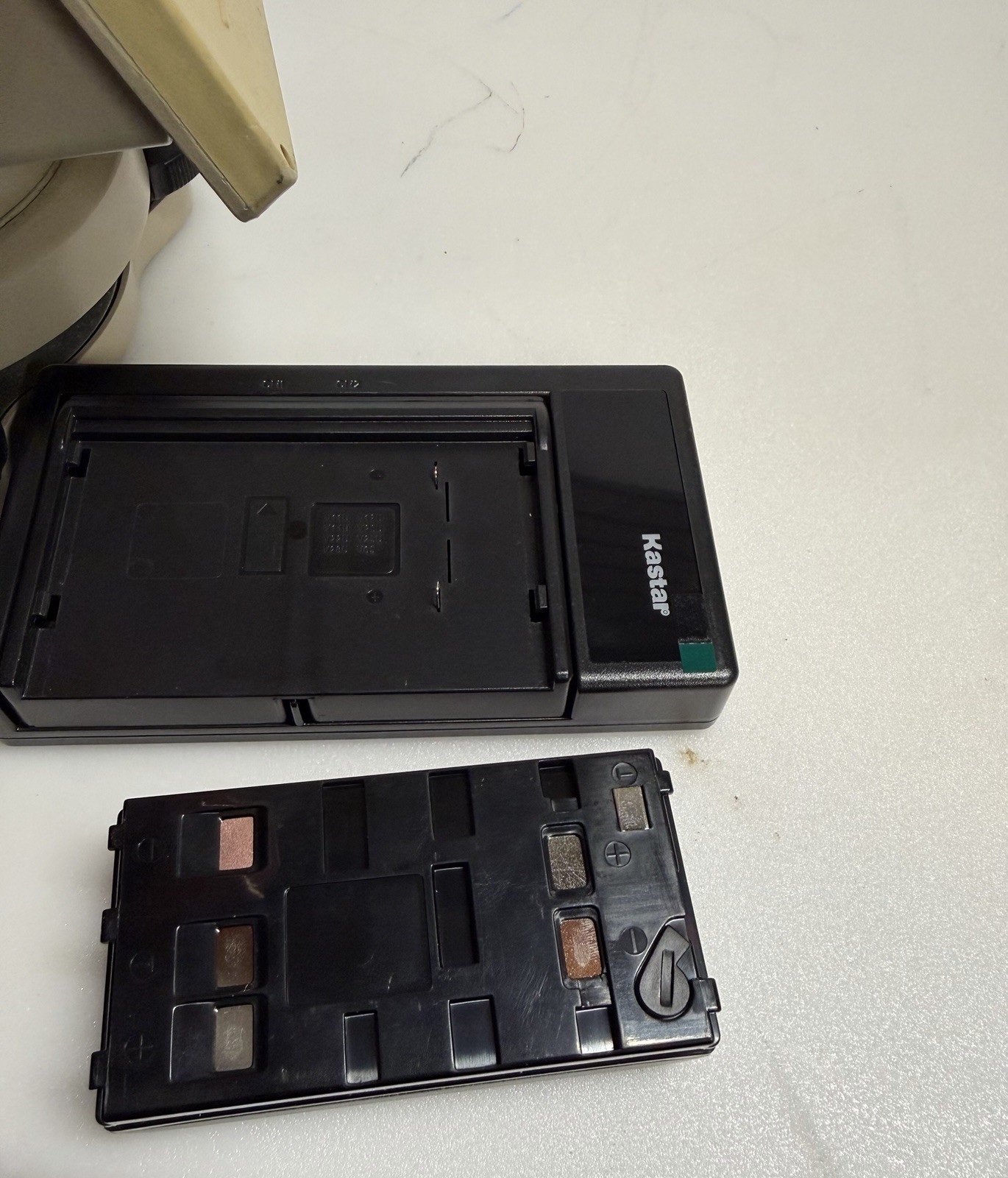 Pentax R-300 Total Station Surveying Instrument Stuck on Boot Screen AS-IS