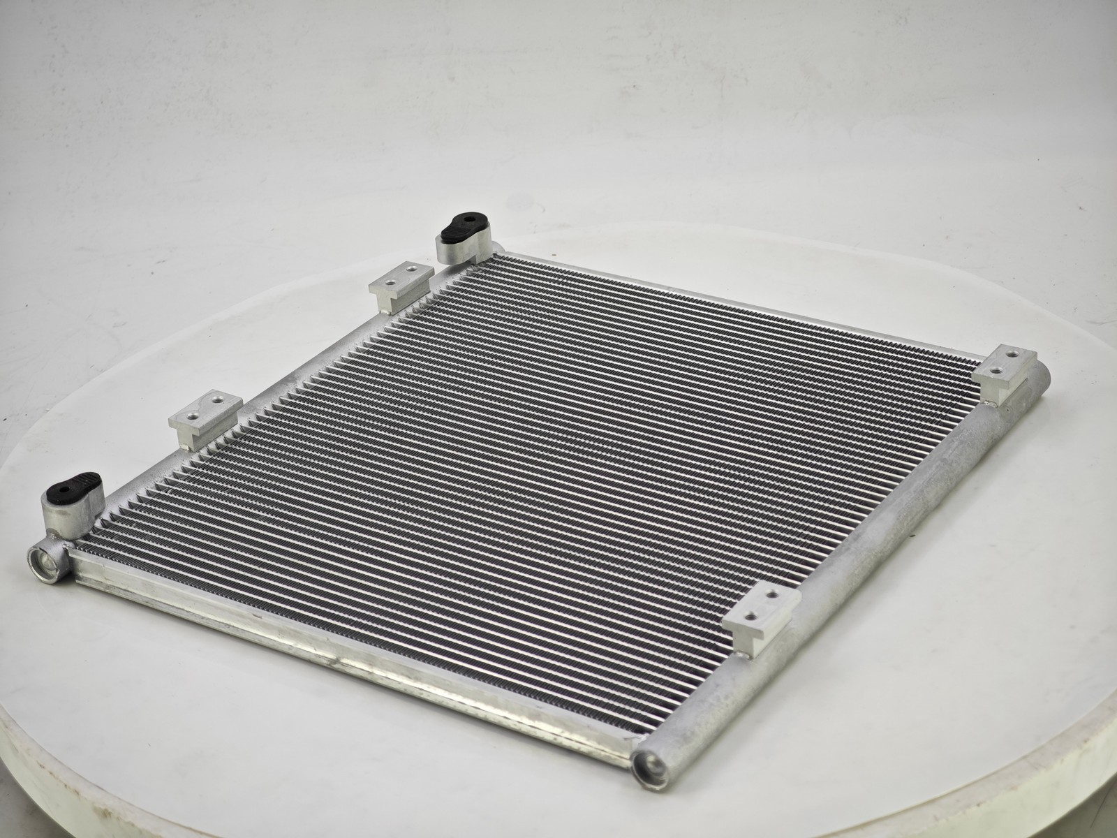 Air Conditioning Condenser T1275-72220 For Kubota L3240 L3540 L3940 L4740 L5740