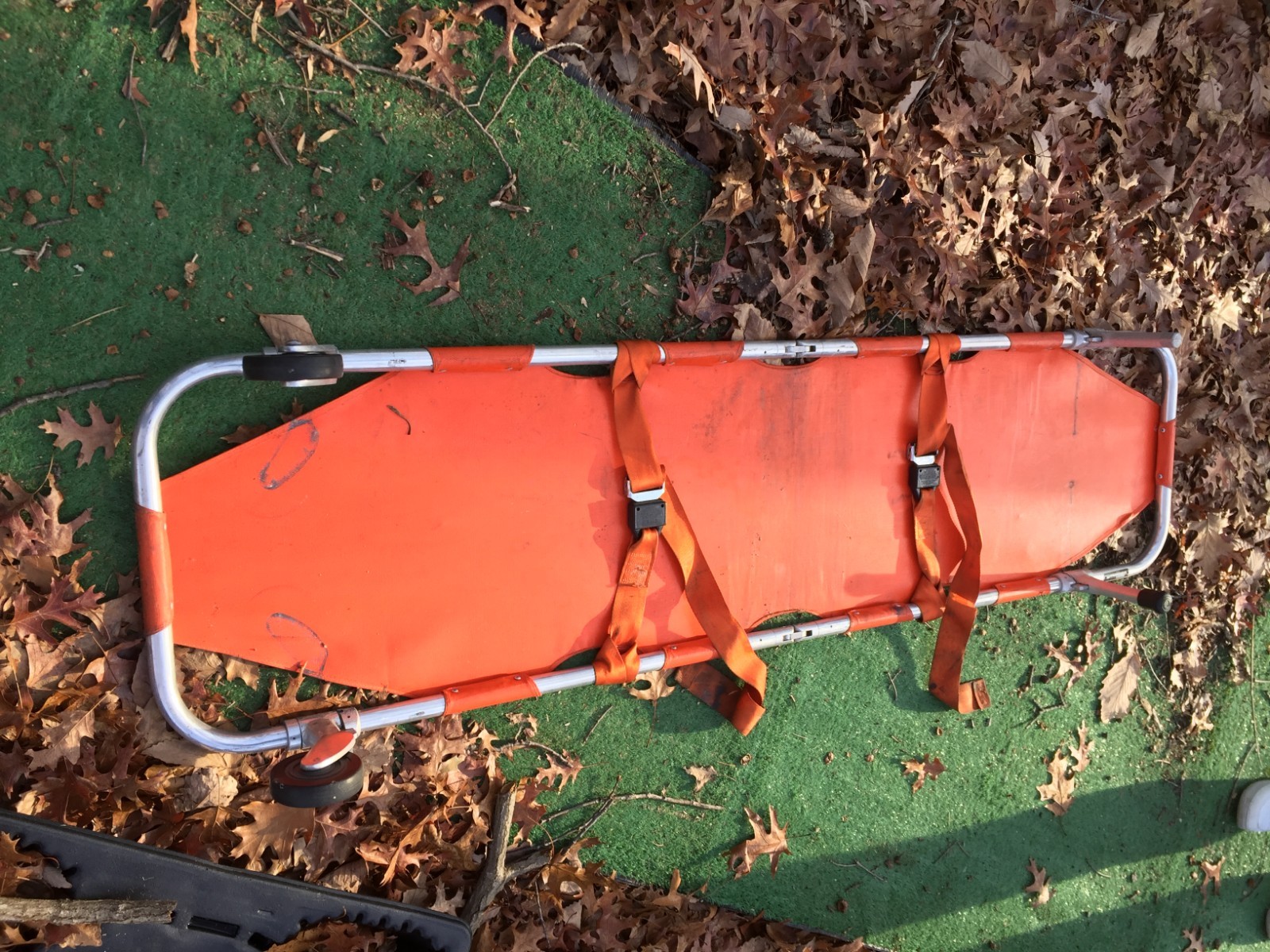 Vintage Ferno-Washington Emergency Folding Stretcher Cot 2-Wheel