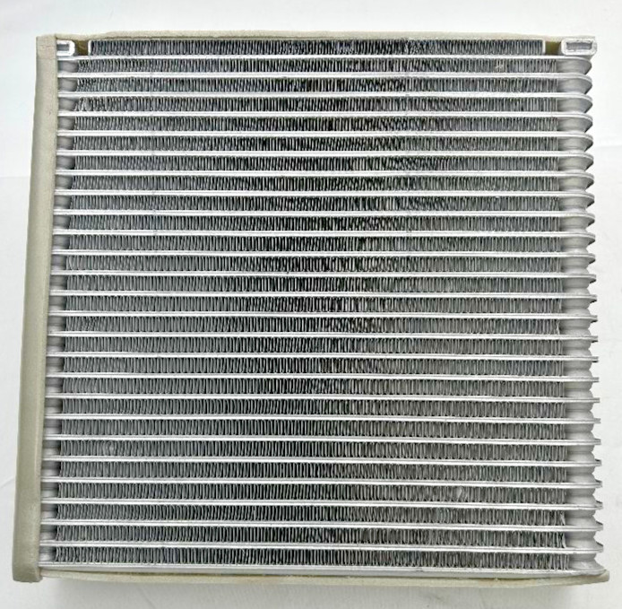 Universal A/C Evaporator Core-Evaporator Plate UAC EV 939695PFC (Slight Damage)