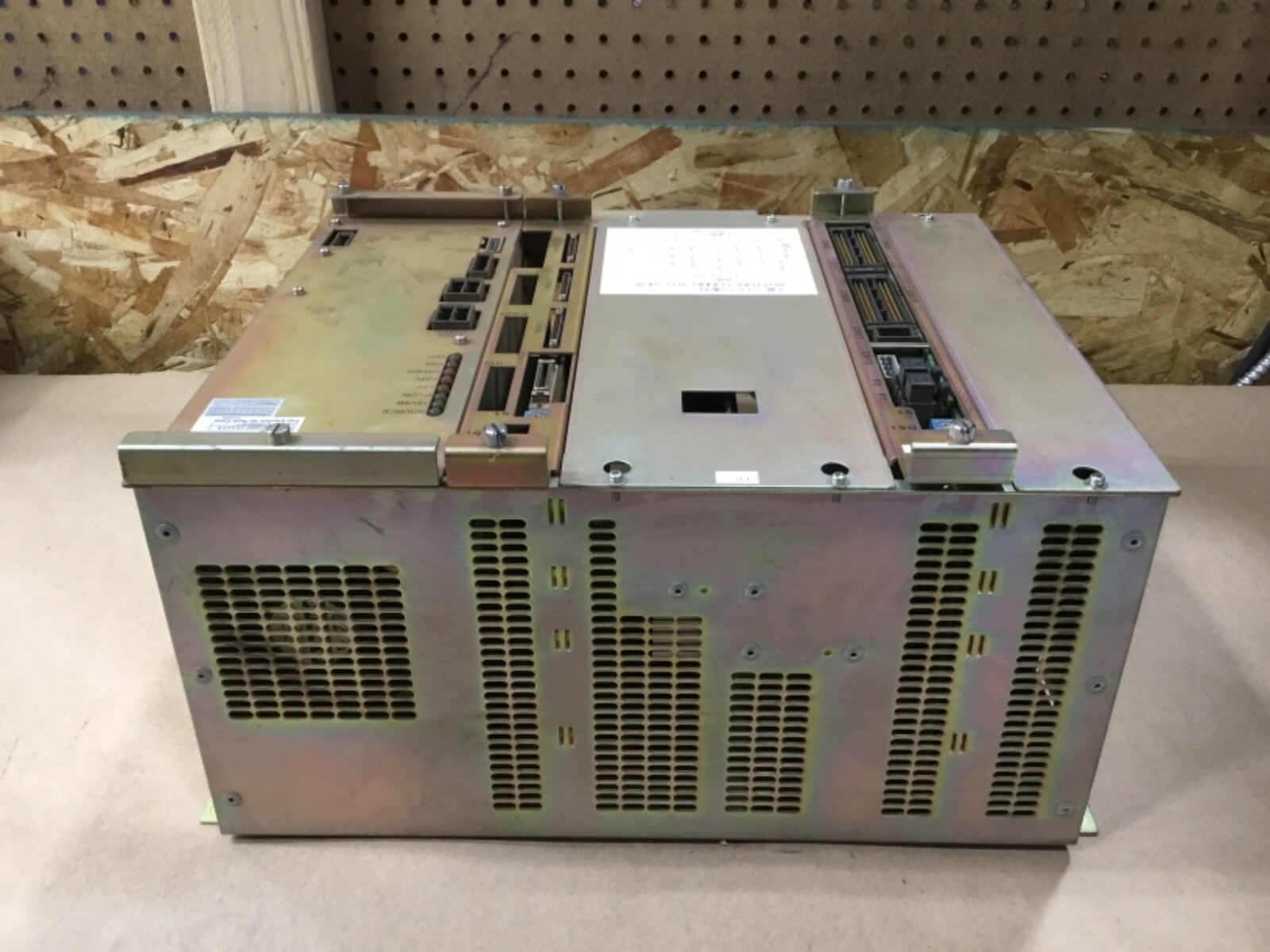 Yaskawa JZNC-NRK01-1 Servo Unit SGDR-AXA01A / CPS-420F / JZNC-NIF01-1 #74B11PR3