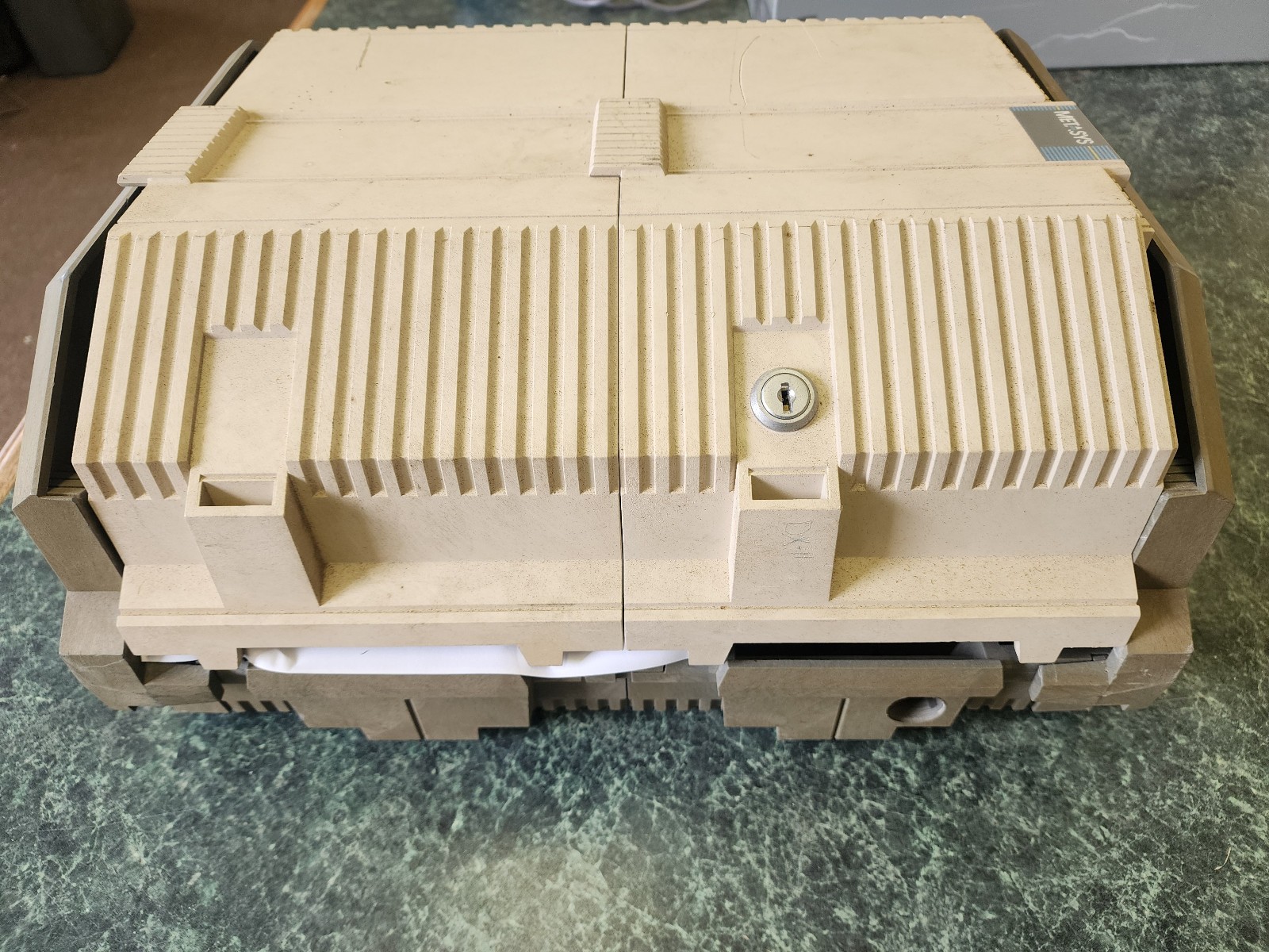 Johnson Controls METASYS Enclosure w/ DX-9100-8454 & 02-256-1034 Transformer