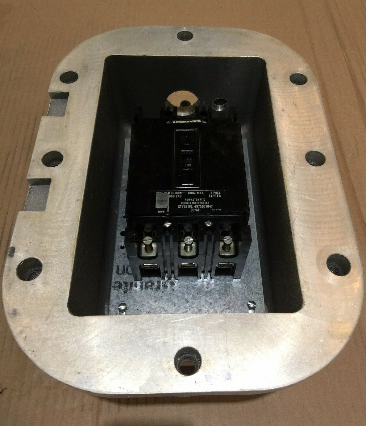 HOUSTON STOCK NEW CLASS 1 DIV X-FB-050 EXPLOSION 100 A NON FUSED DISCONNECT