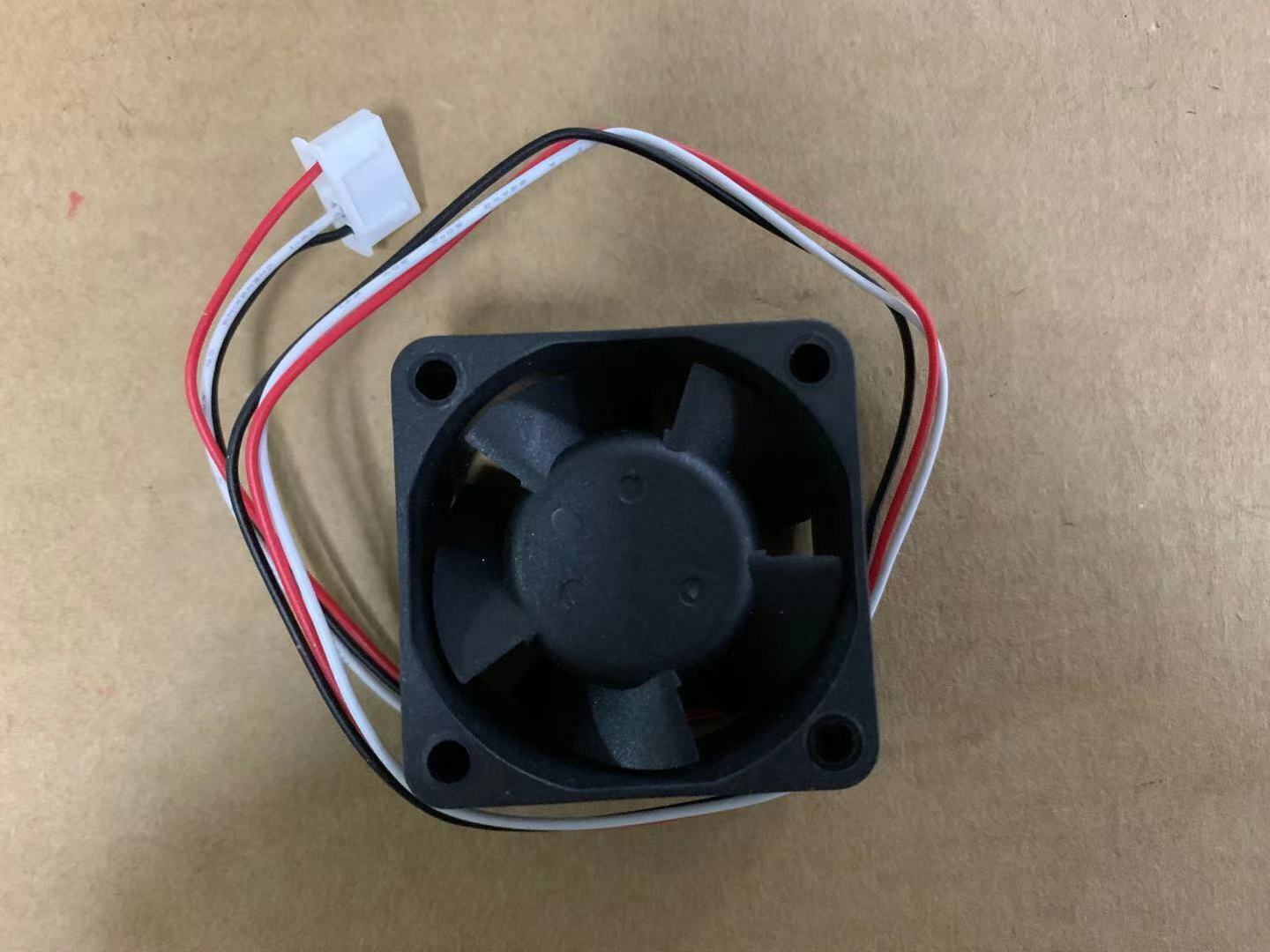 1PCS DELTA EFB0412HHD Fan DC 12V 0.15A 40*40*20mm 3 Wire 4 Pin
