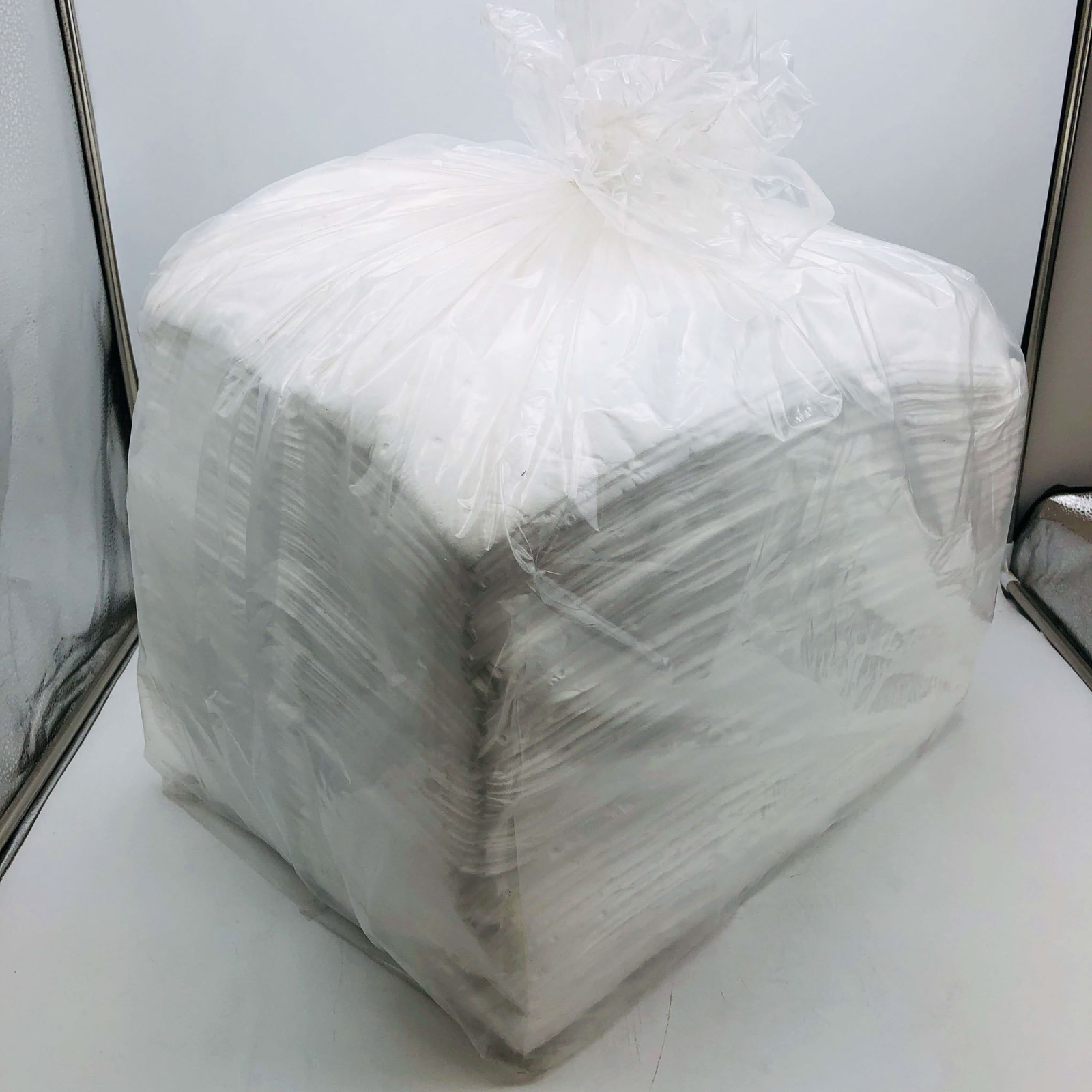 SpillTech WPF200S Oil Only Absorbent Pad Pack of 200 19” x 15” White Lightweight