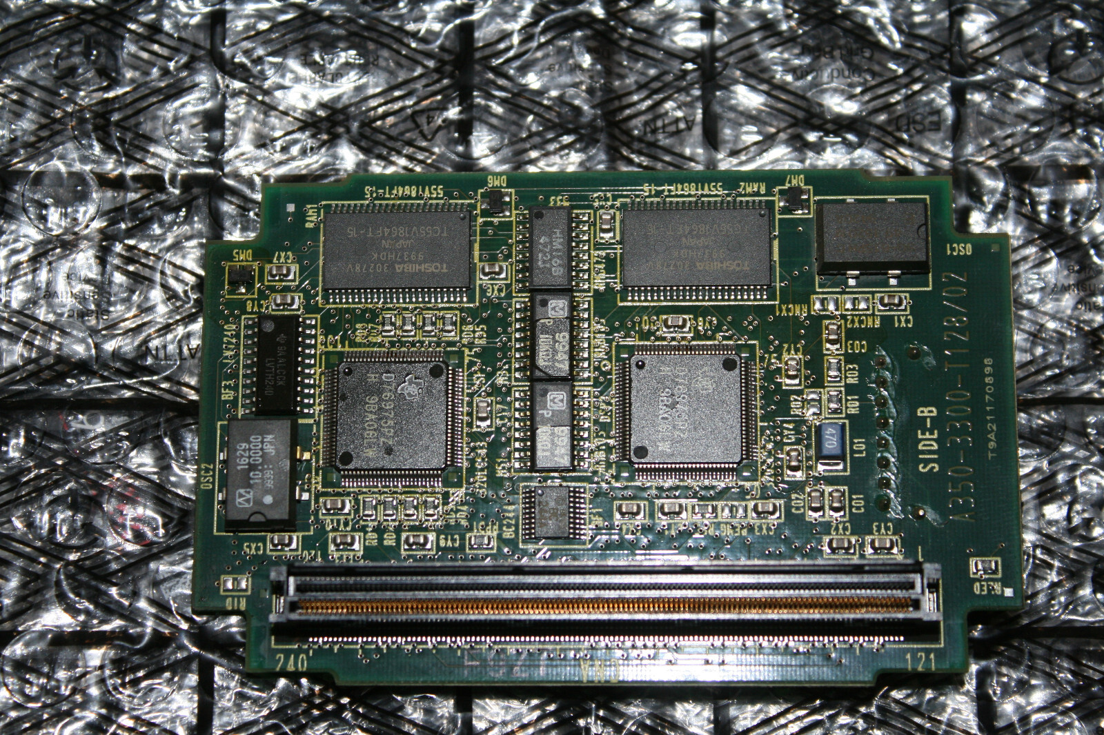 FANUC A20B-3300-0120 / 02A 2/4 AXES SERVO CARD Module