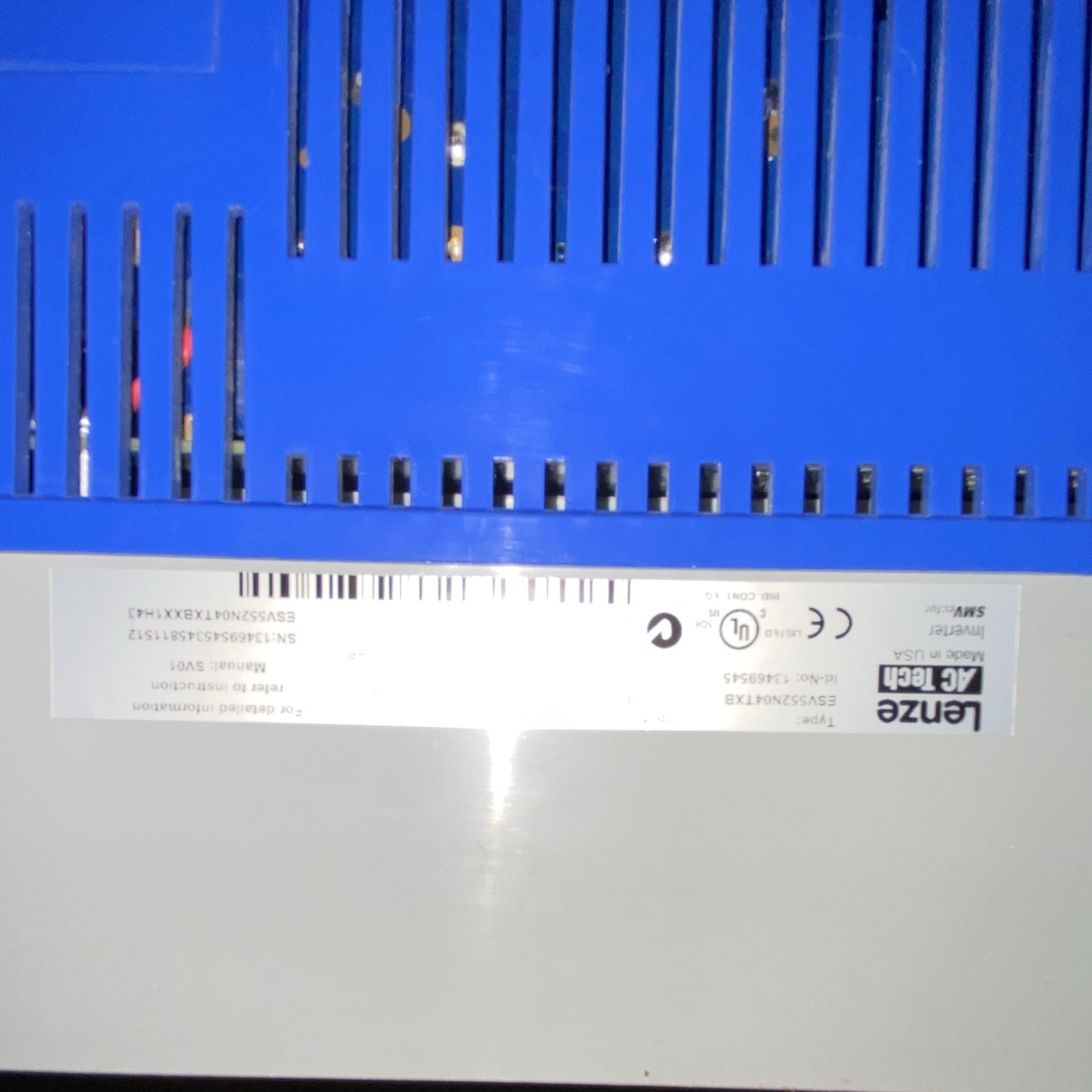 Lenze AC Tech SMVector VFD ESV751N04TXB 0.75kW 1HP 400/480V 3-Phase