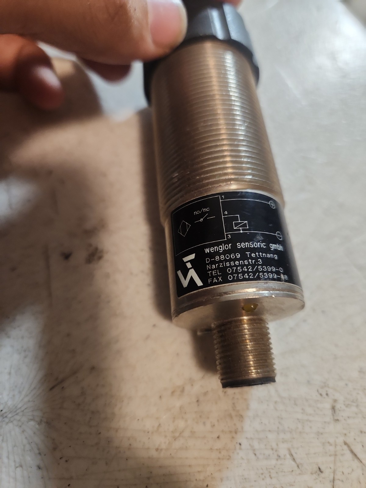 Wenglor UF66VCF3 Photoelectric Diffuse Sensor 1000mm Range
