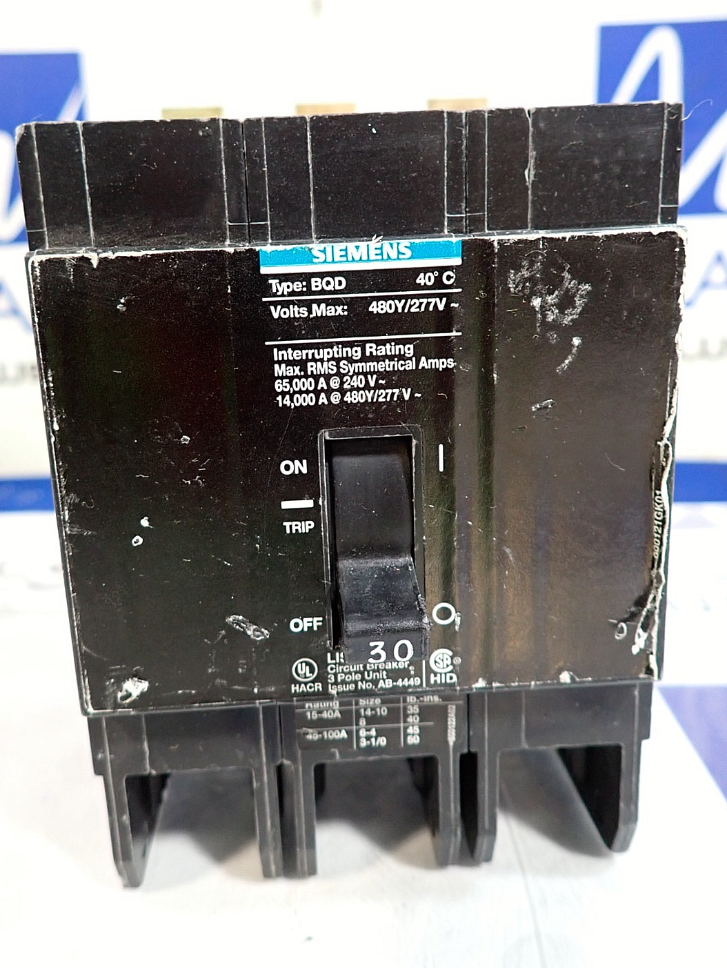 Siemens BQD330 30 Amp 480 VAC 3 Pole Type BQD Bolt On Breaker – TESTED