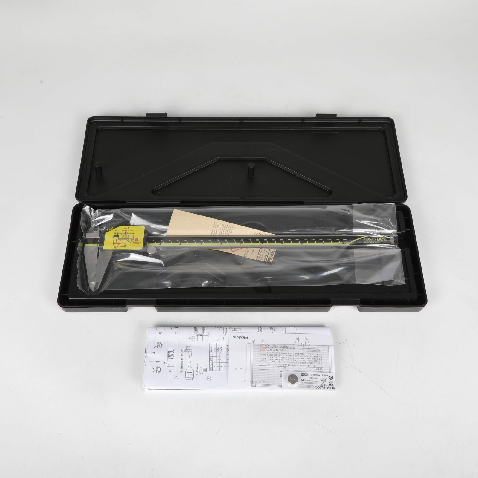 500-193-30 New Mitutoyo 300mm/12″ Absolute Digital Digimatic Vernier Caliper