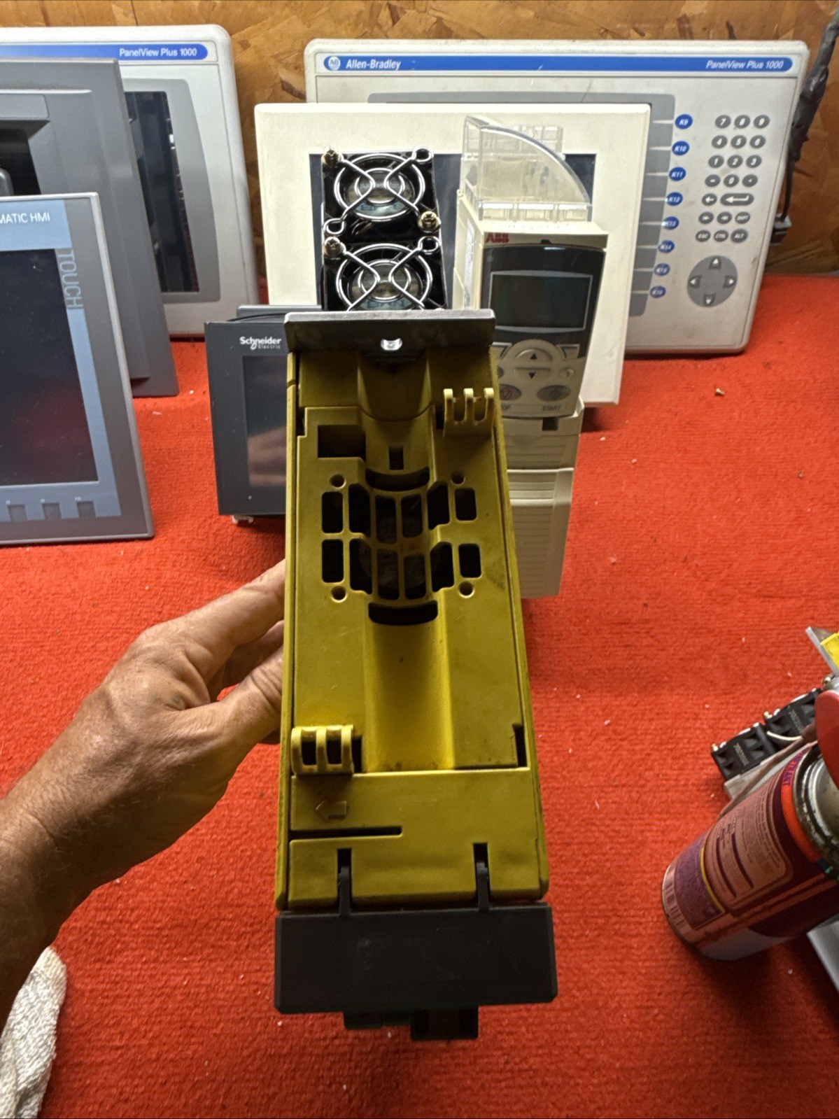 FANUC A06B-6124-H105 SERVO AMPLIFIER