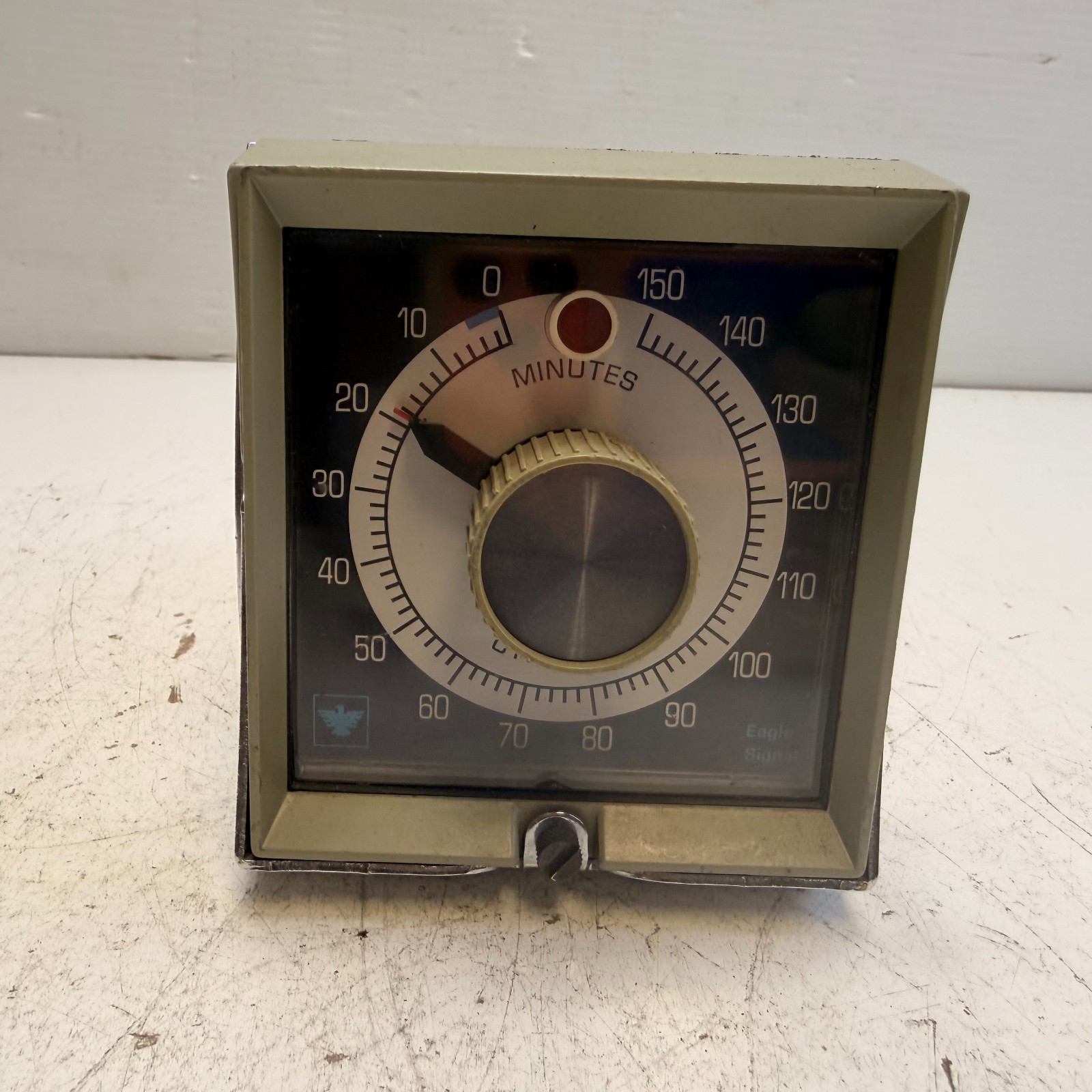 EAGLE SIGNAL CONTROLS HP52A6 Analog HP5 Stock Timer 0 to 150 Sec 10A 120 VAC