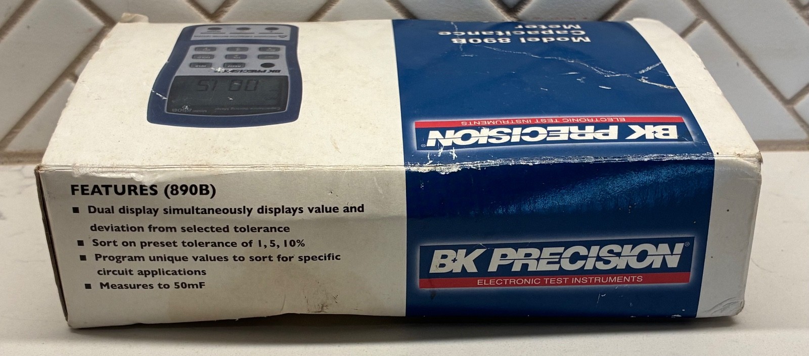 B&K Precision 890B Handheld Capacitance Meter Measures Up To 50mF W/ Test Leads