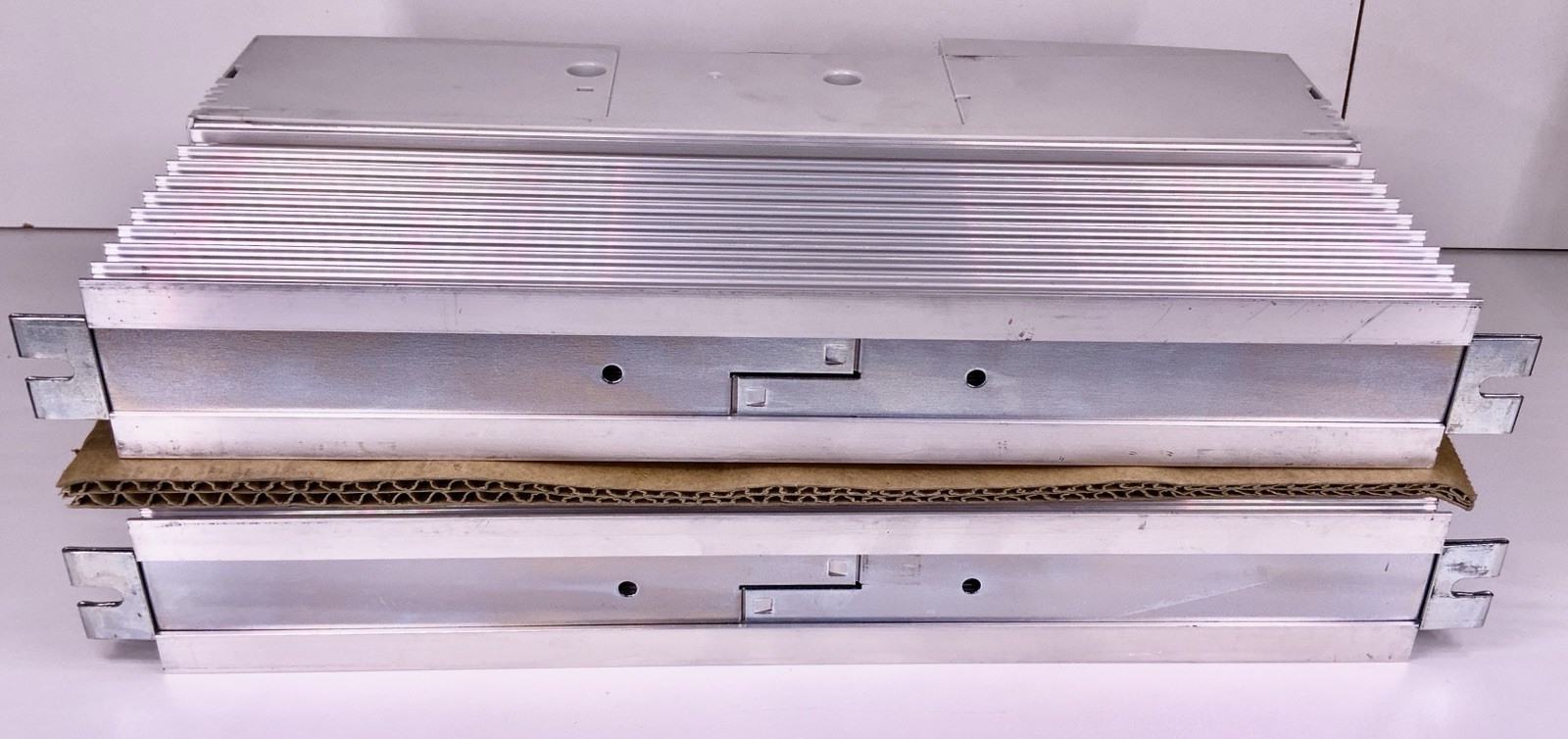 Lot of 2 : Lenze EMB9352-E Servo Drive, Brake Module 765VDC 25A 19kW
