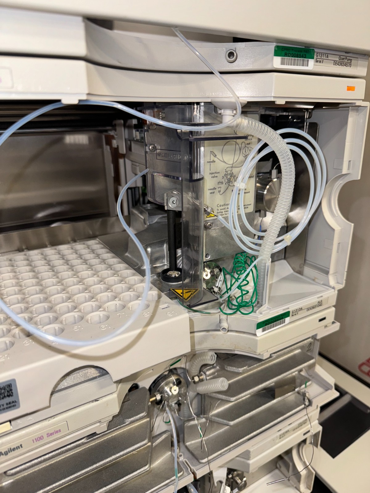 Agilent 1100 HPLC System Pump Autosampler G1315B DAD Detector Column Oven #18307