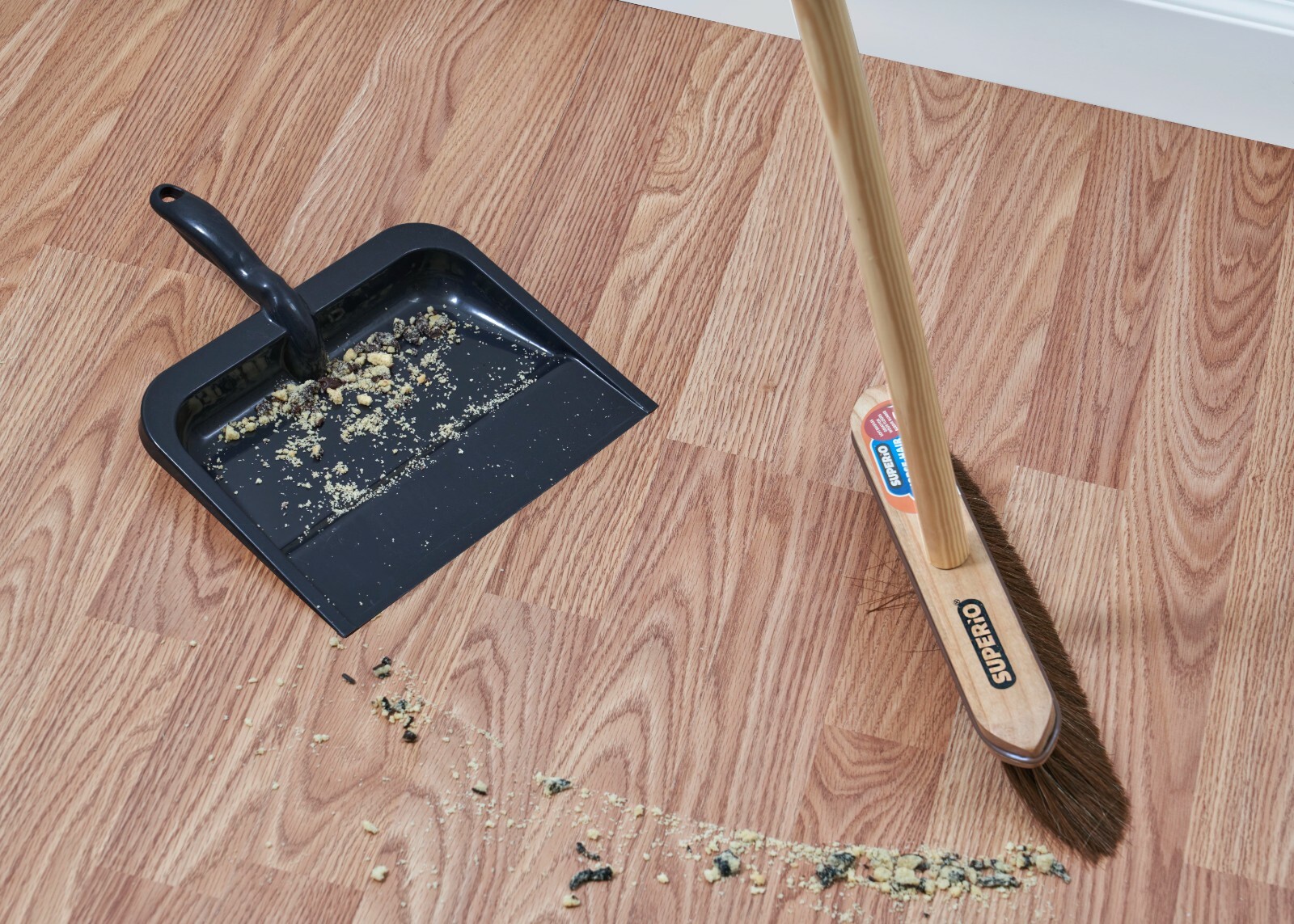 Superio Heavy Duty Durable Plastic Dustpan, for Indoor and Outdoor Use, Black.