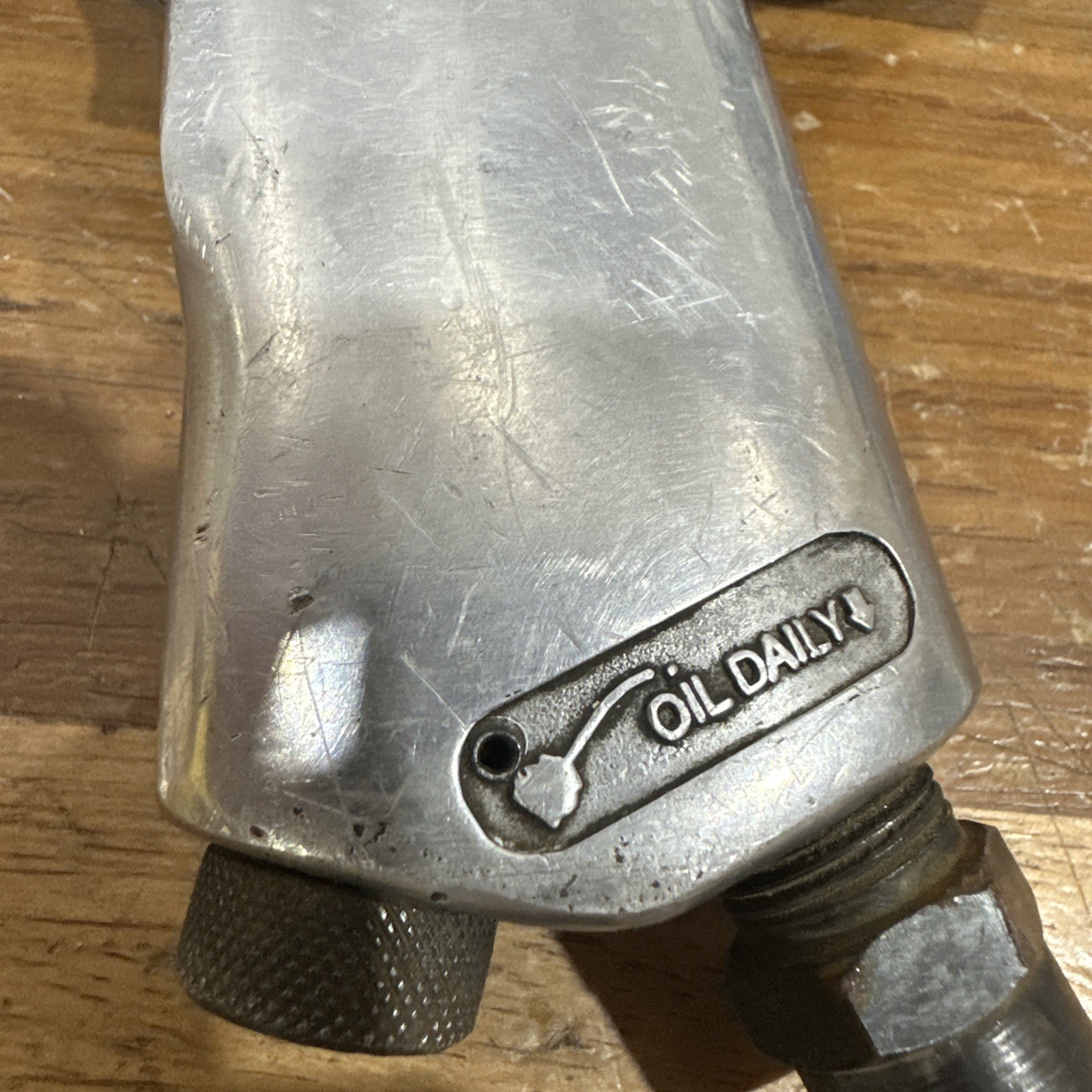 Campbell Hausfield Air Impact Wrench 1/2″ professional Used TL1002
