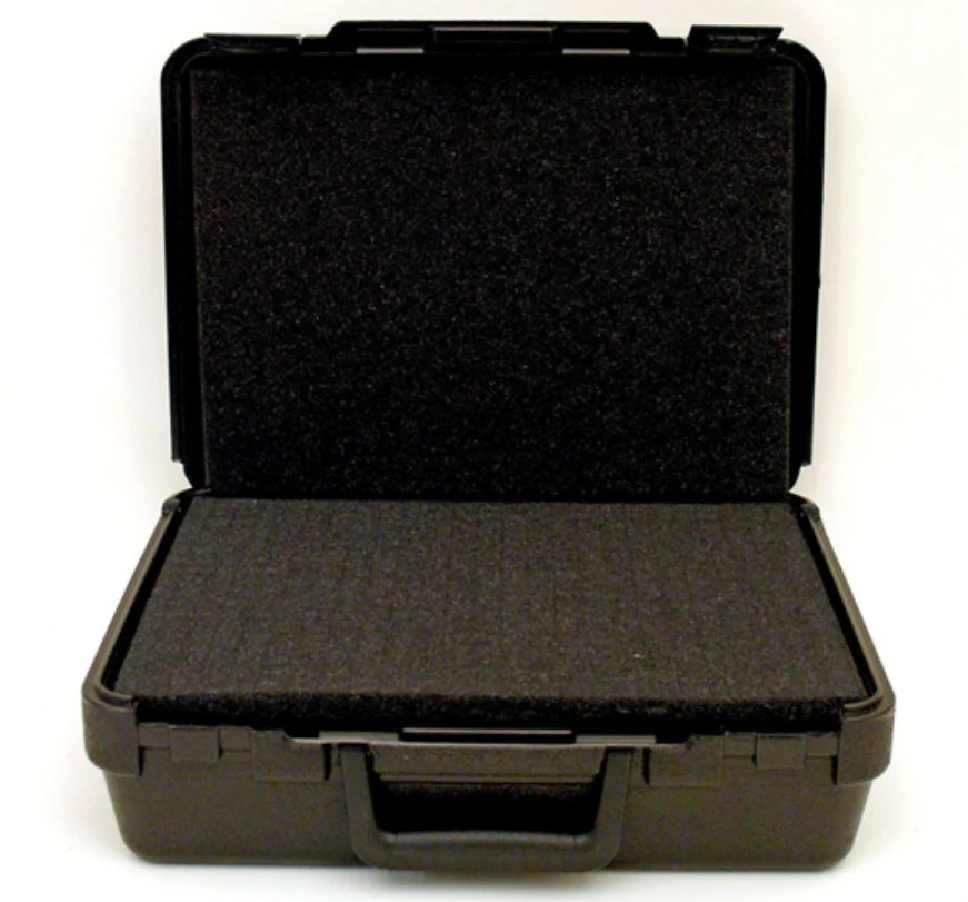 406 – PLATT LUGGAGE – BLOW MOLDED CASE – Exterior Dimensions (L x W x D): 13 1/2