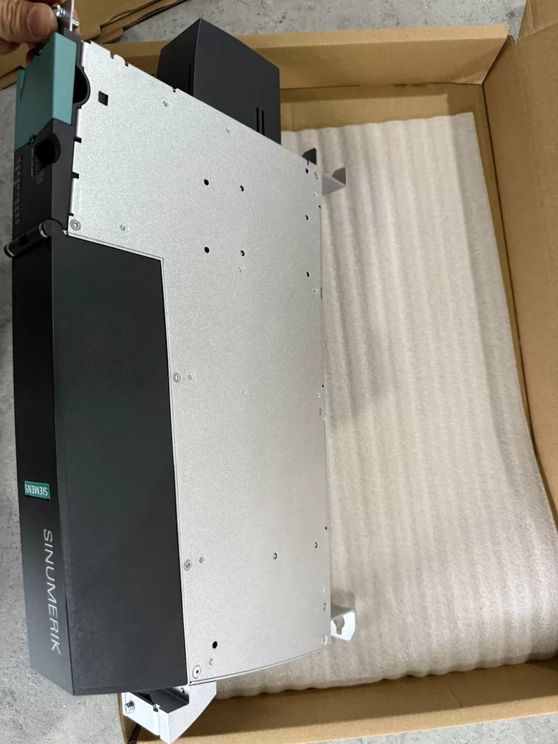 6AU1425-2AD00-0AA0 1PCS Brand New Siemens 6AU1425-2AD00-0AA0 Fast Ship