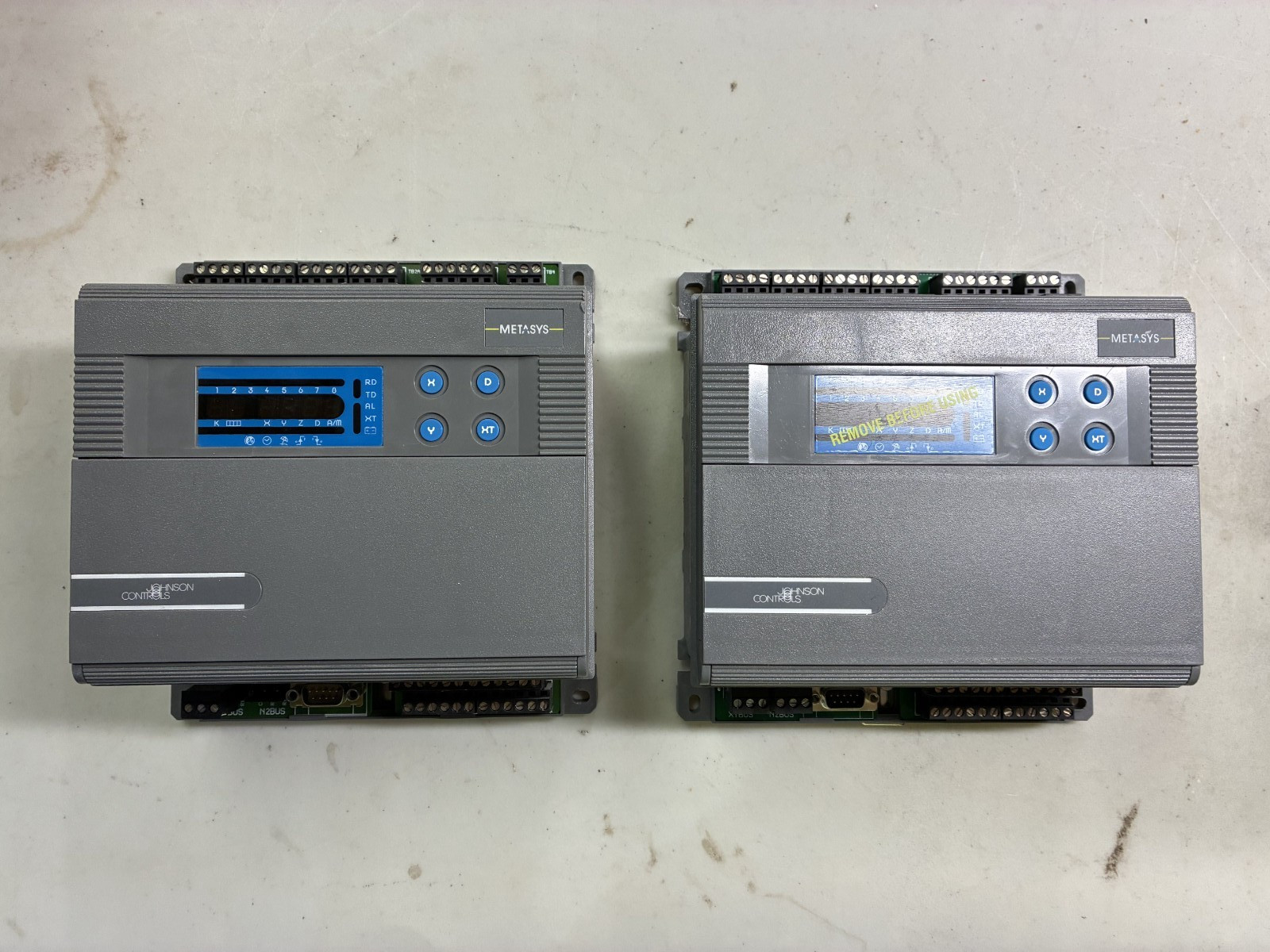 Johnson Controls Set of 2 Dx-9100-8454 Metasys Controllers