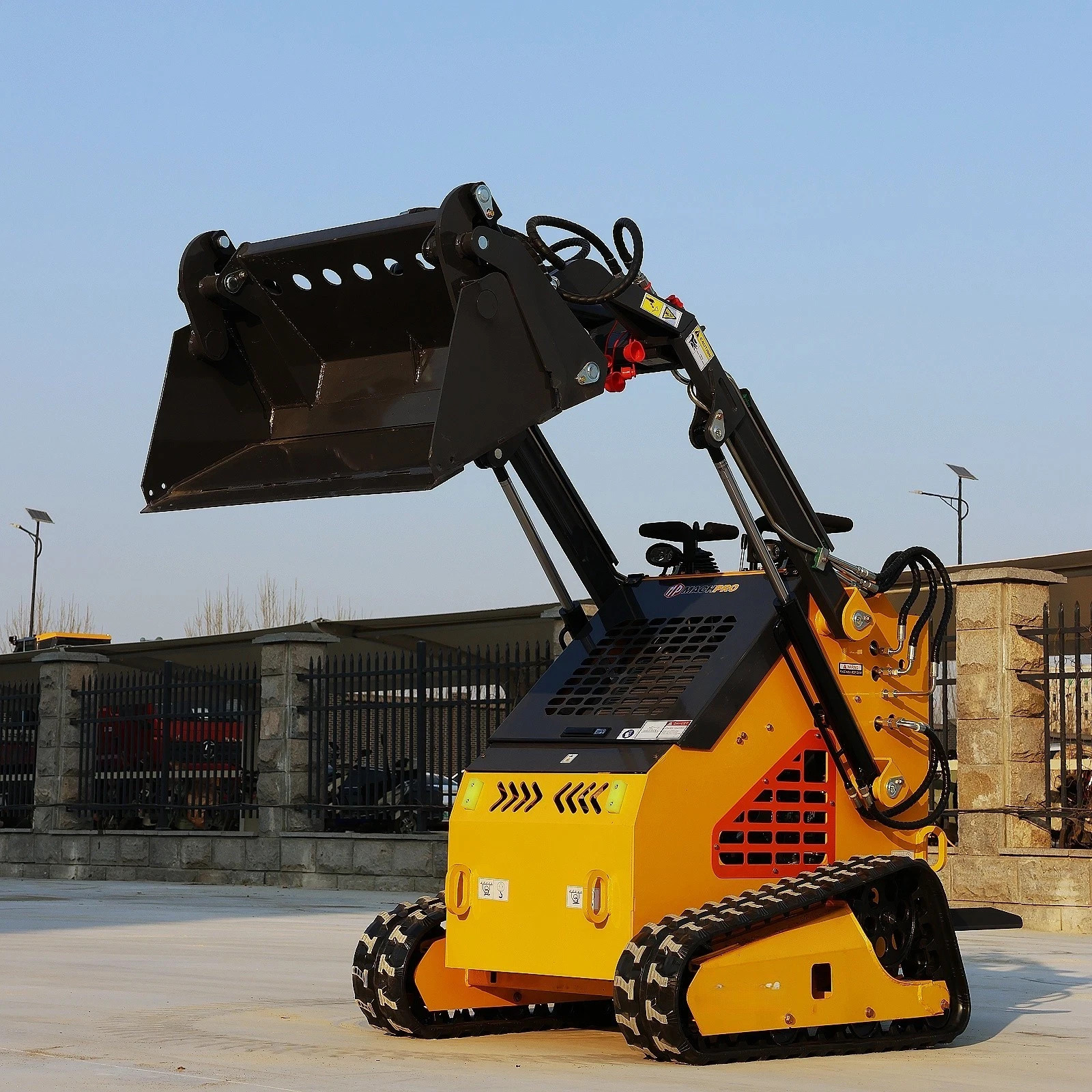 Mini Skid Steer Track Loader | 13.5HP GAS Engine |Tracked Loader,Hydrualic,NEW