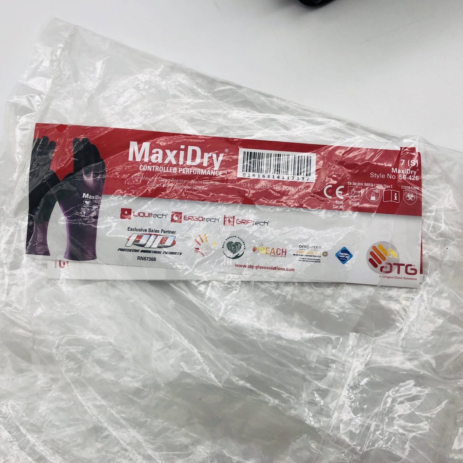 MaxiDry 56-426 Chemical Resistant Gloves Small 7 Nitrile Lightweight 12 Pairs