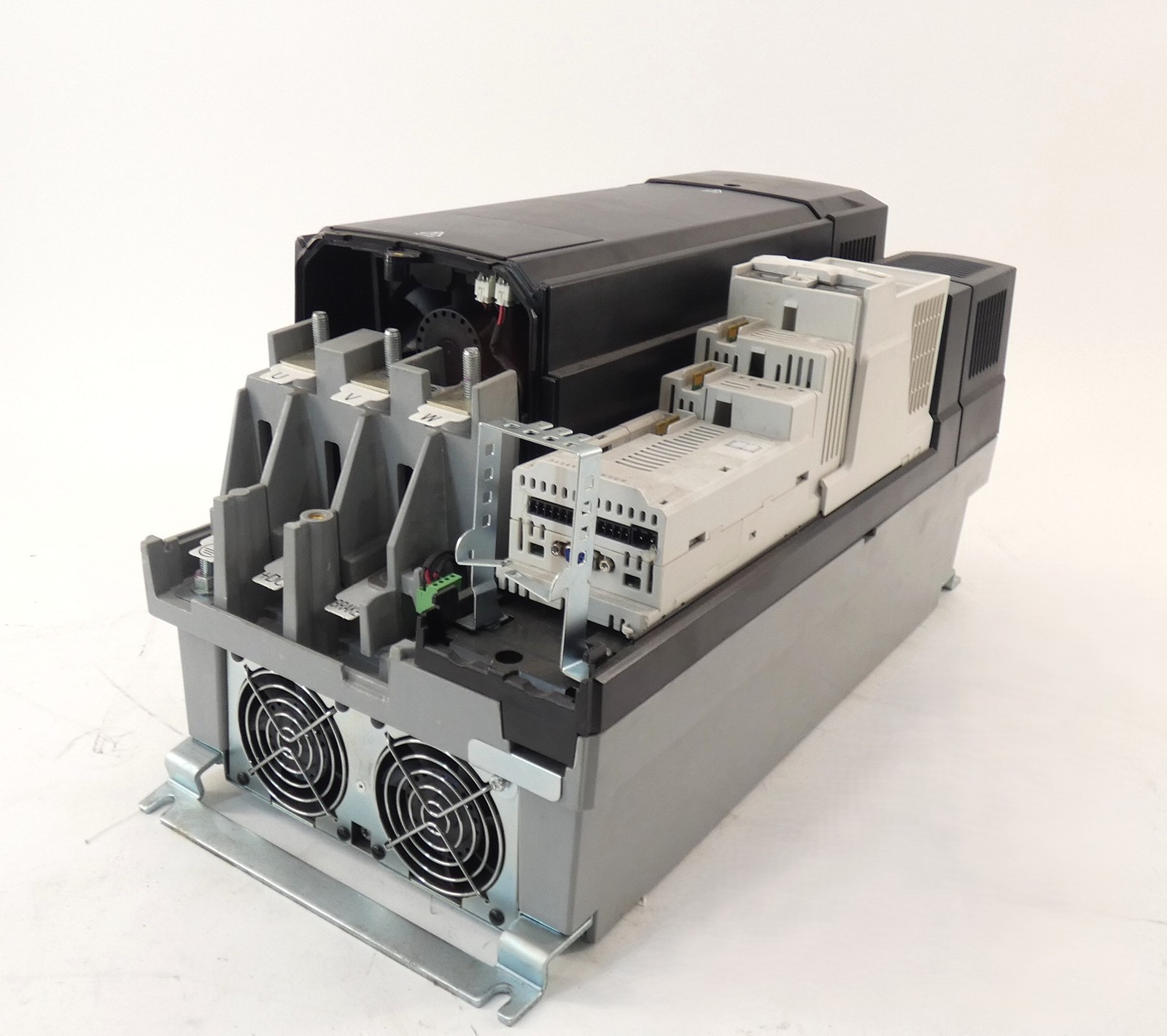 Control Techniques M702-074 00770 A 60HP Unidrive 0-480V 50-550Hz 77-94A