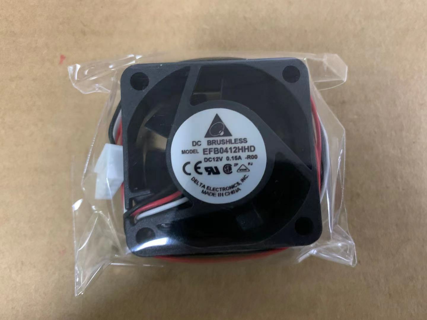 1PCS DELTA EFB0412HHD Fan DC 12V 0.15A 40*40*20mm 3 Wire 4 Pin