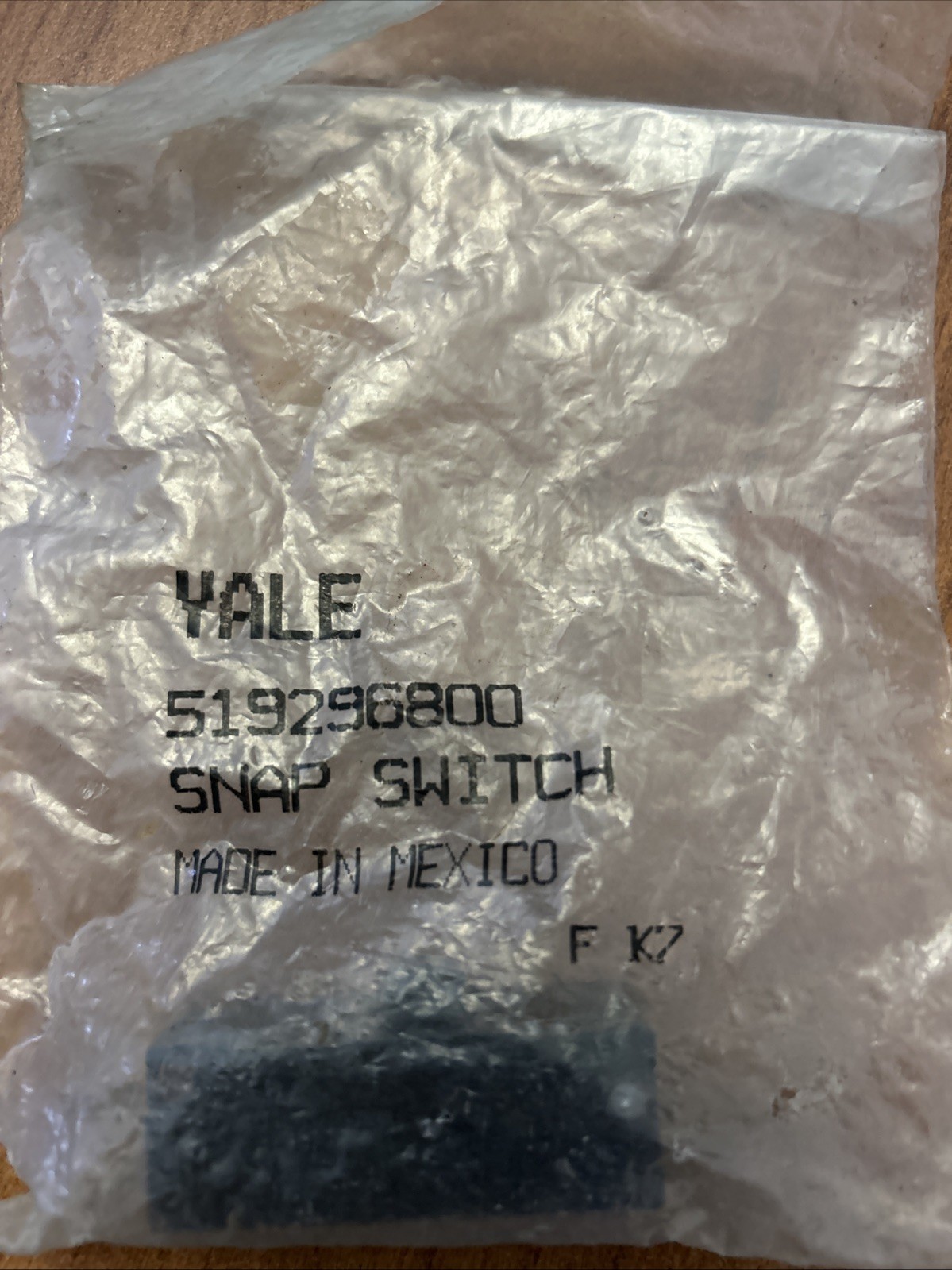 519296800 | Yale Forklift SWITCH