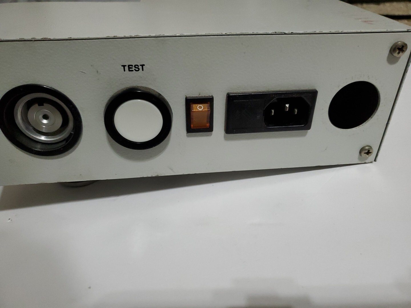 Leybold QT 100 Quick Test Sniffer Leybold UL series leak detector W/ Probe/Power