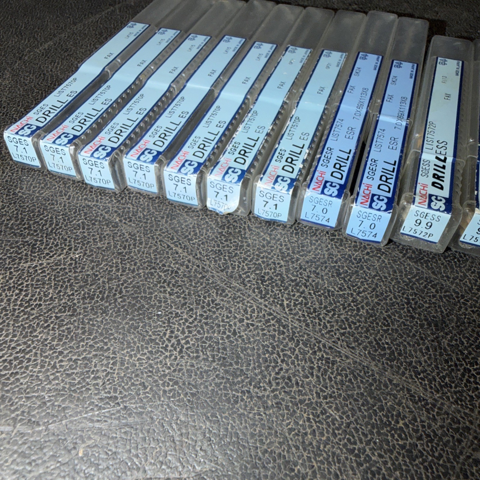LOT OF 15 Nachi SGESS Drill Bits