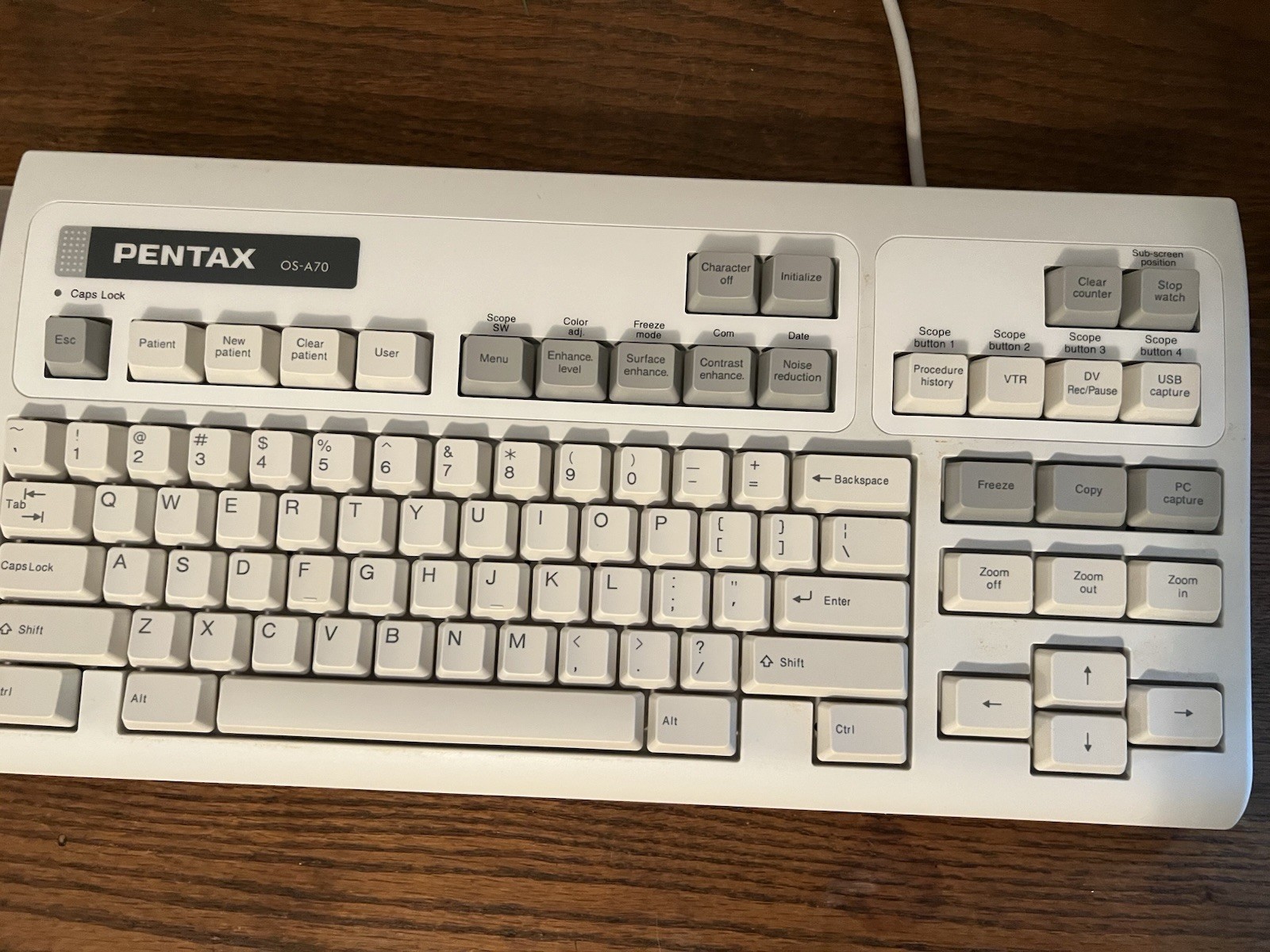 Pentax EPK-i Video Processor w/Keyboard, also Includes a New Bulb With Housing.