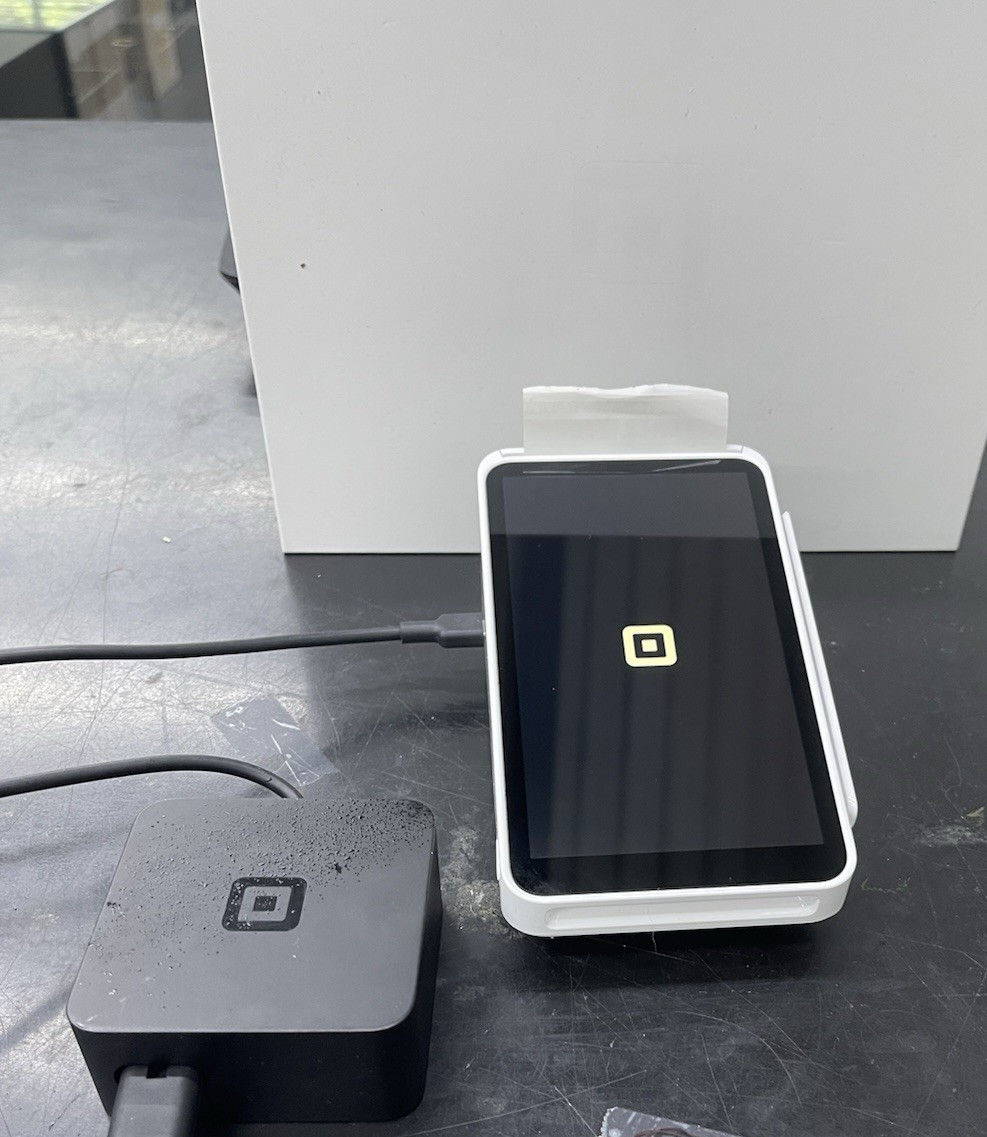 Square Terminal – Credit Card Reader Machine Mobile POS USED!