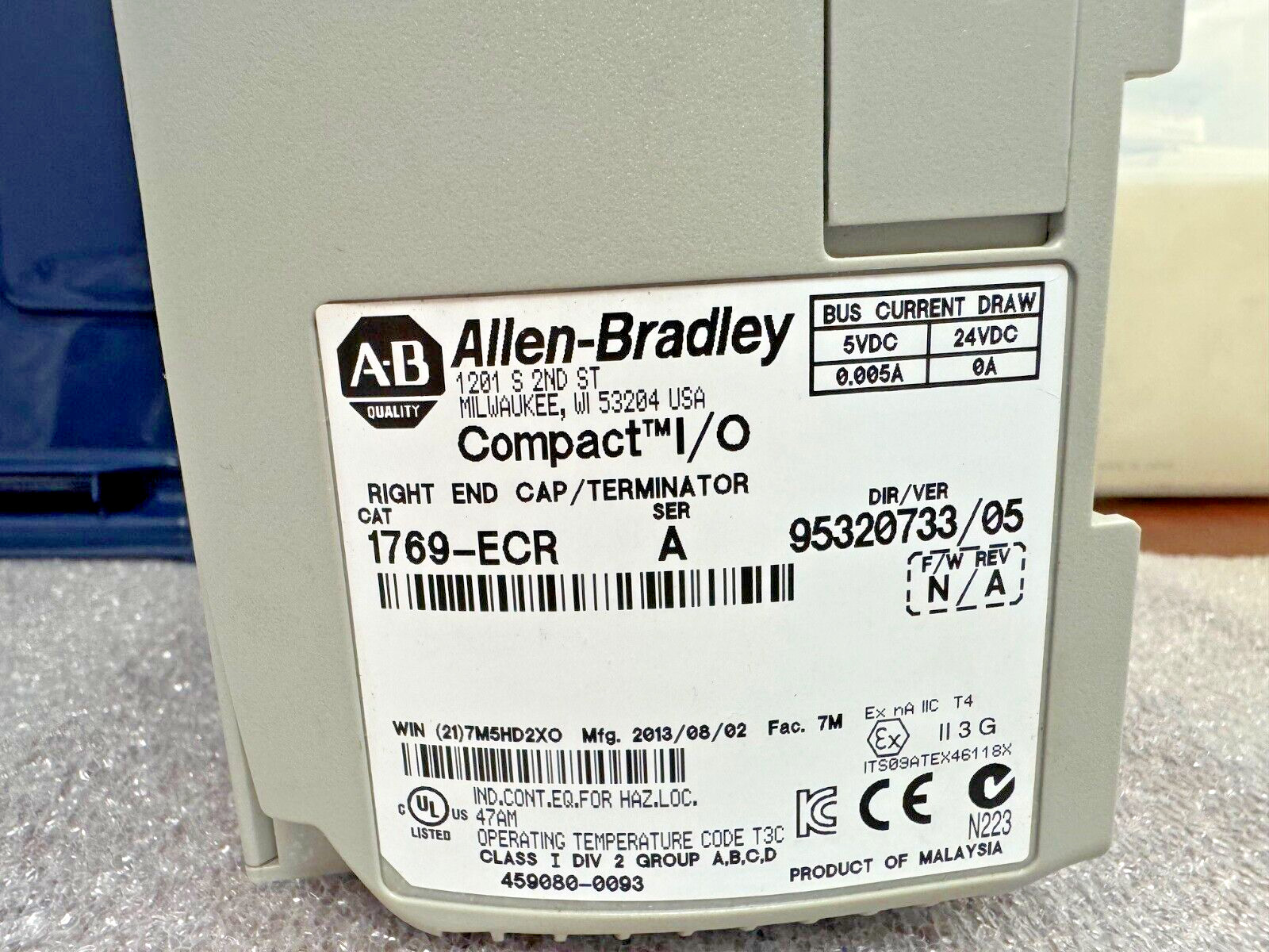 ALLEN BRADLEY 1769-L32E SERIES A PLC with 1769-ECR & 1769-BA