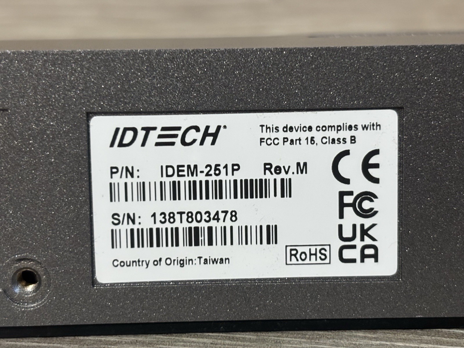 ID Tech Augusta, IDEM-251P, USB Chip and Magnetic Stripe Card Reader