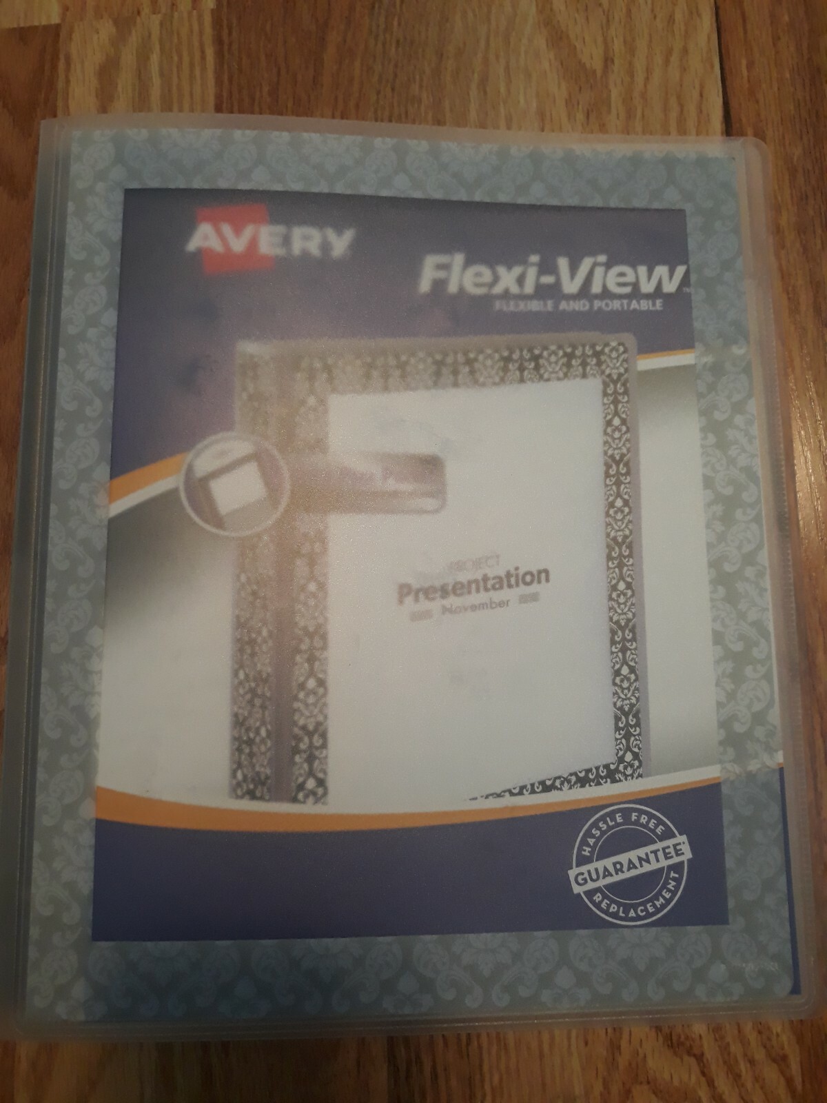 Avery Flexible View Pocket Presentation Binder – 8.50″ X 11″ -220 sheets 1 inch