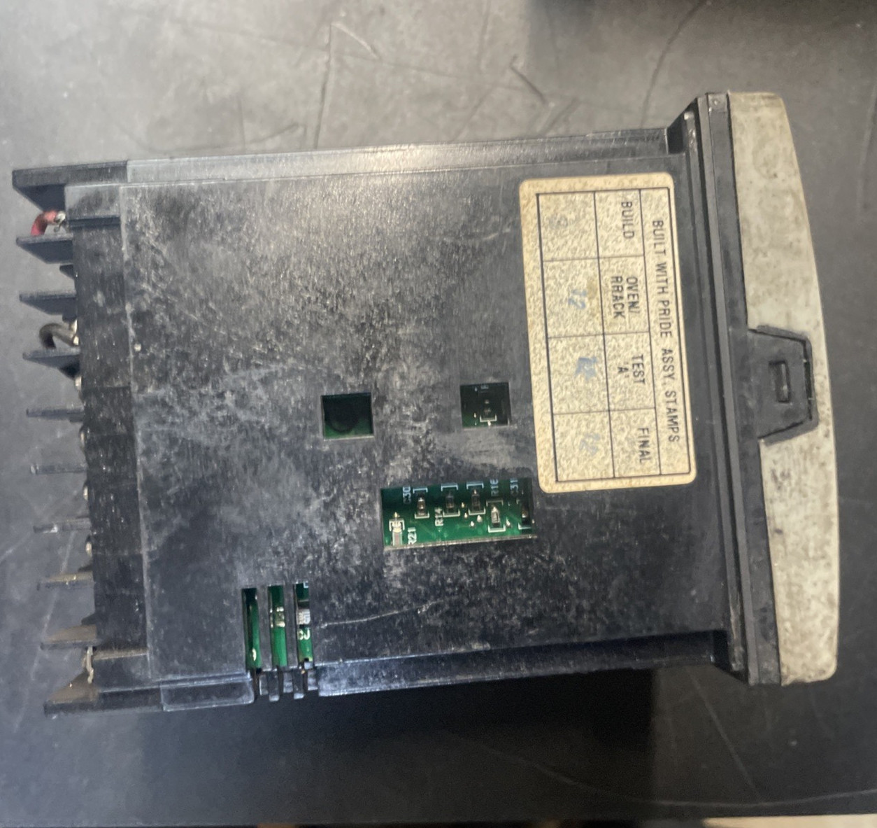 Honeywell DC3200-C0-000R-200-00000-E0-0