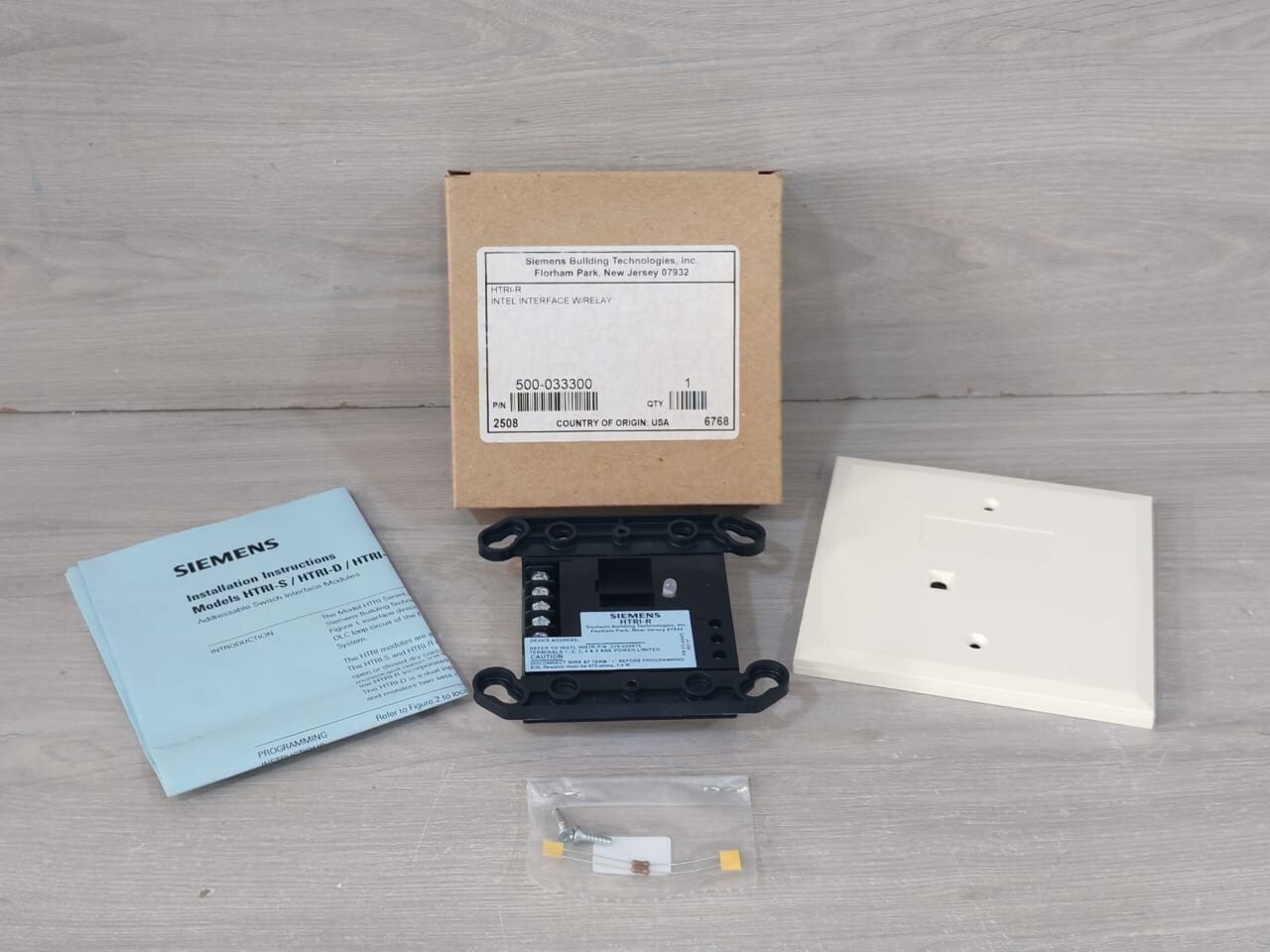 1 LOT 2PCS. SIEMENS HTRI-R 500-033300 INTEL INTERFACE MODULE -RELAY 575-049478