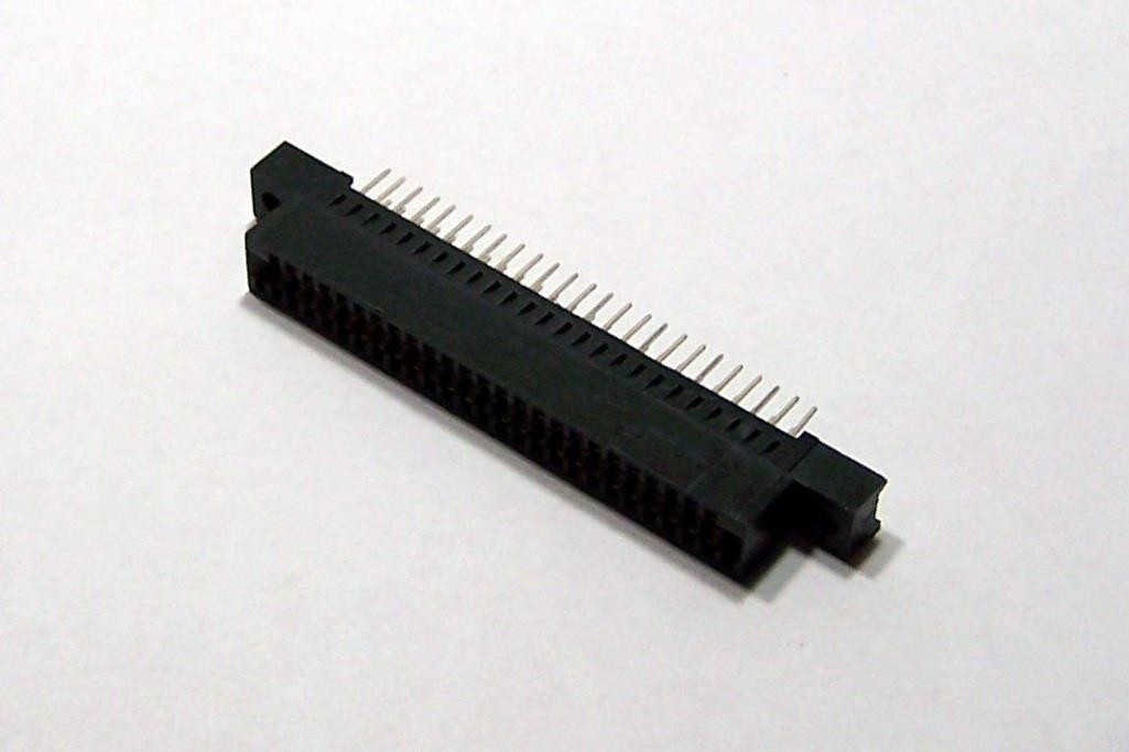 AMP 1-530841-6 Standard Edge II Connector