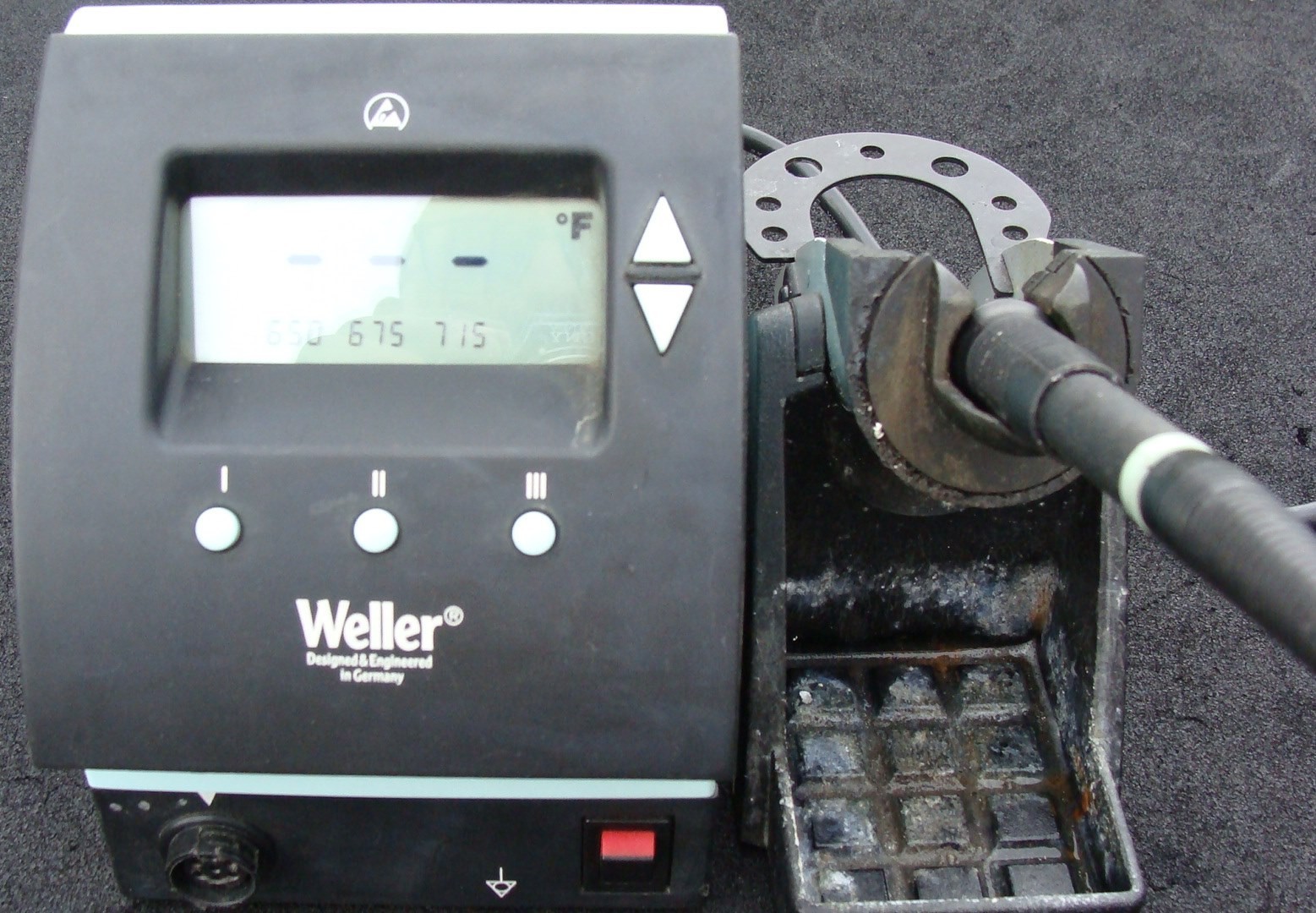 Weller WD 1 Power unit. Engineered in Germany. Made in Mexico. 120V/24V, 95W.